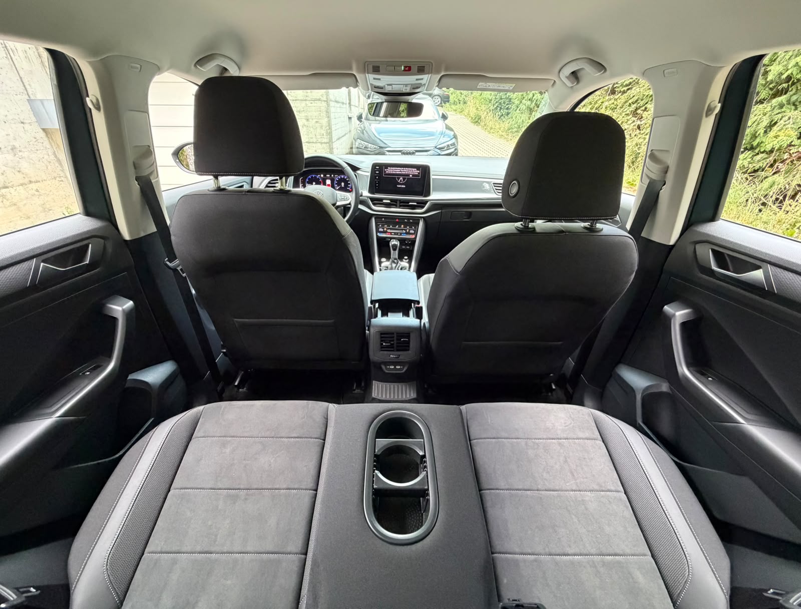 VW T-Roc 2.0 TSI Style DSG 4Motion-image-18