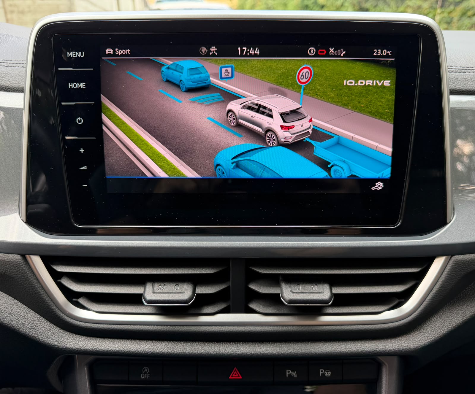 VW T-Roc 2.0 TSI Style DSG 4Motion-image-23