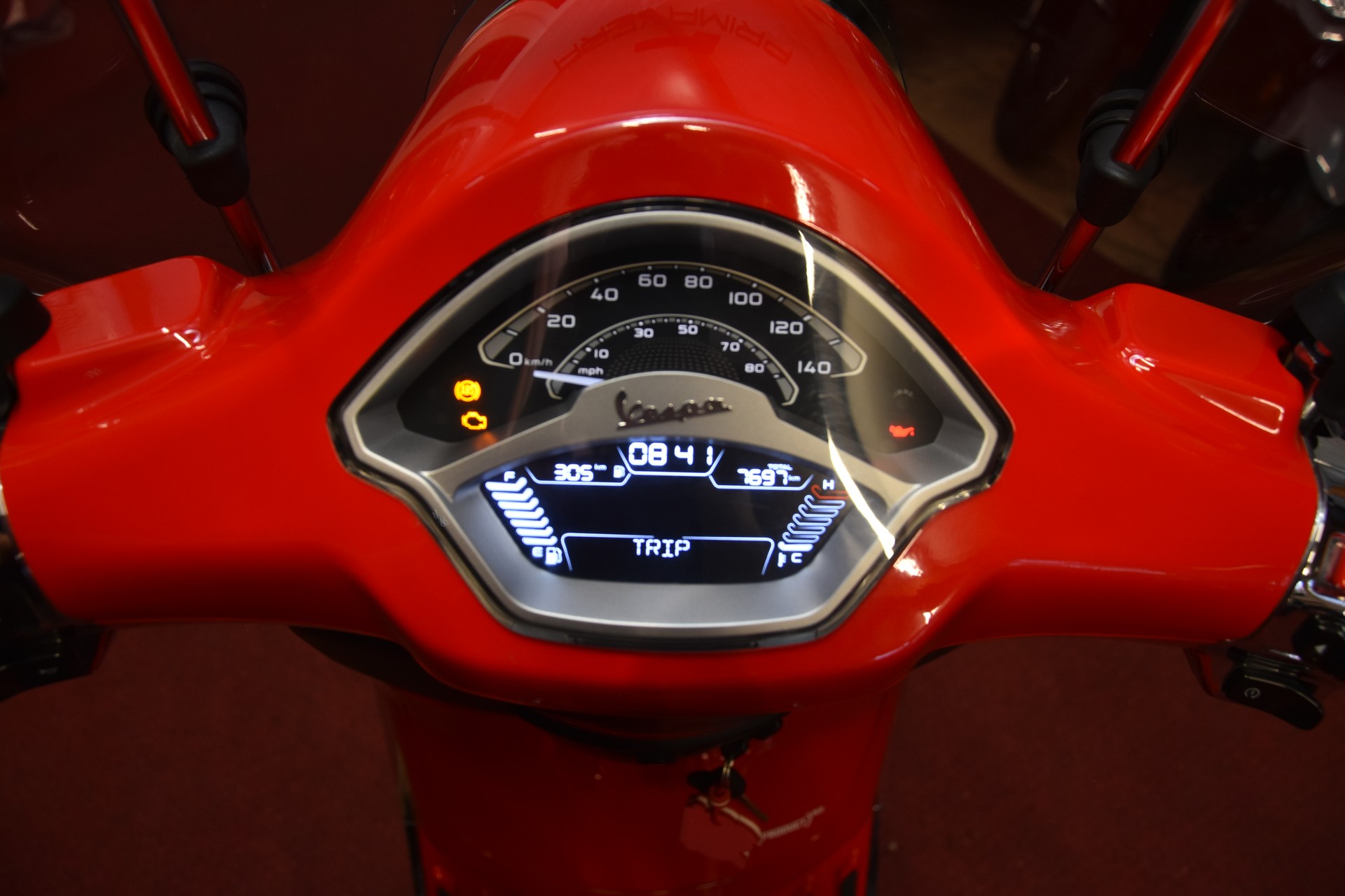 PIAGGIO Vespa 125 Primavera Red-image-6