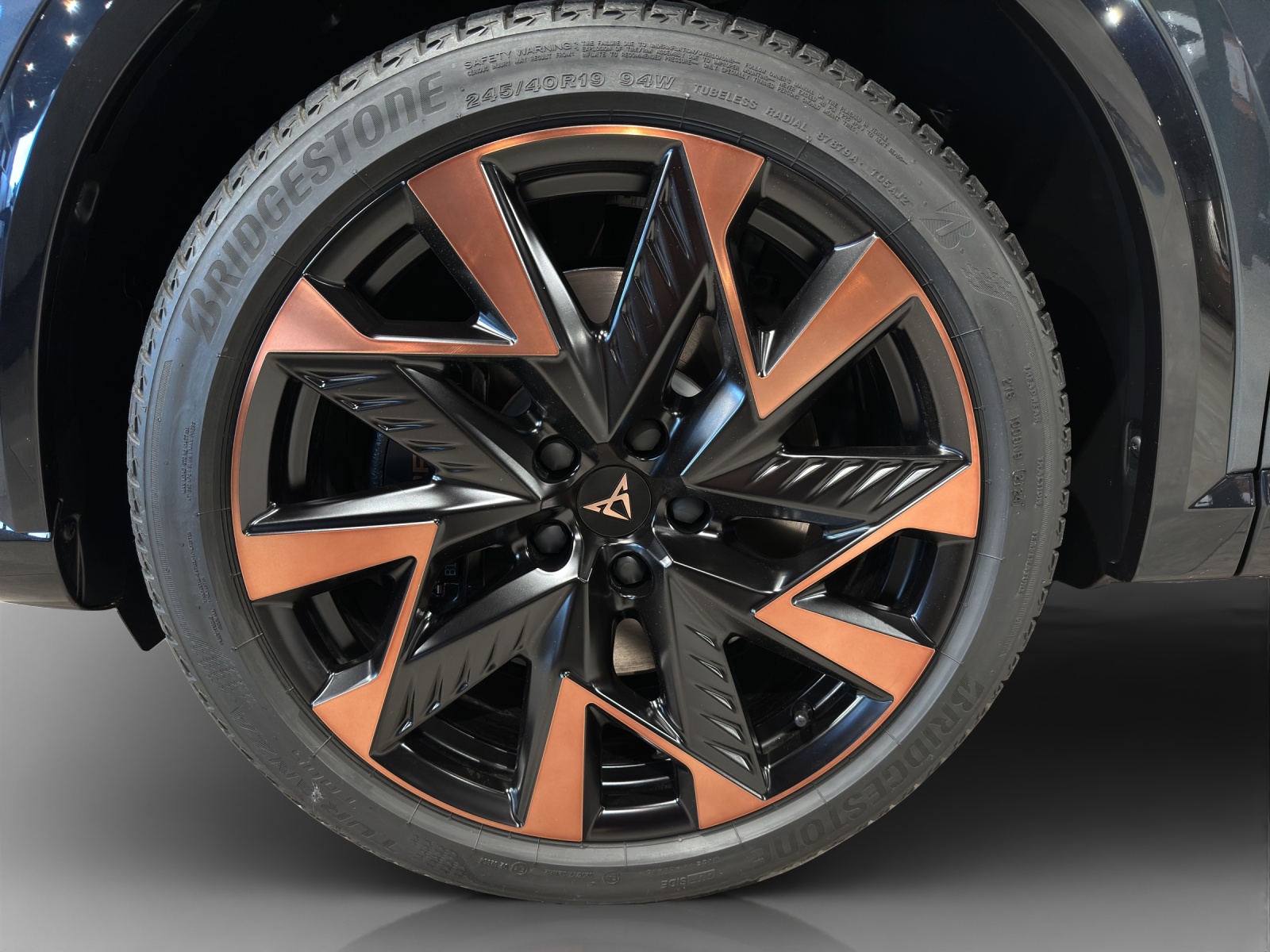 CUPRA Formentor 1.5 e-HYBRID pHEV VZ DSG-image-12