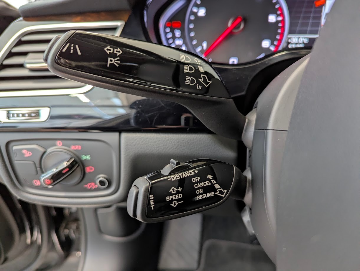 AUDI A8 3.0 V6 TDI quattro T-Tronic*CH-AUTO 12MT GAR FACELIFT MATRIX SOFTCLOSE LUFT 360CAM LEDER NAVI UVM-image-8