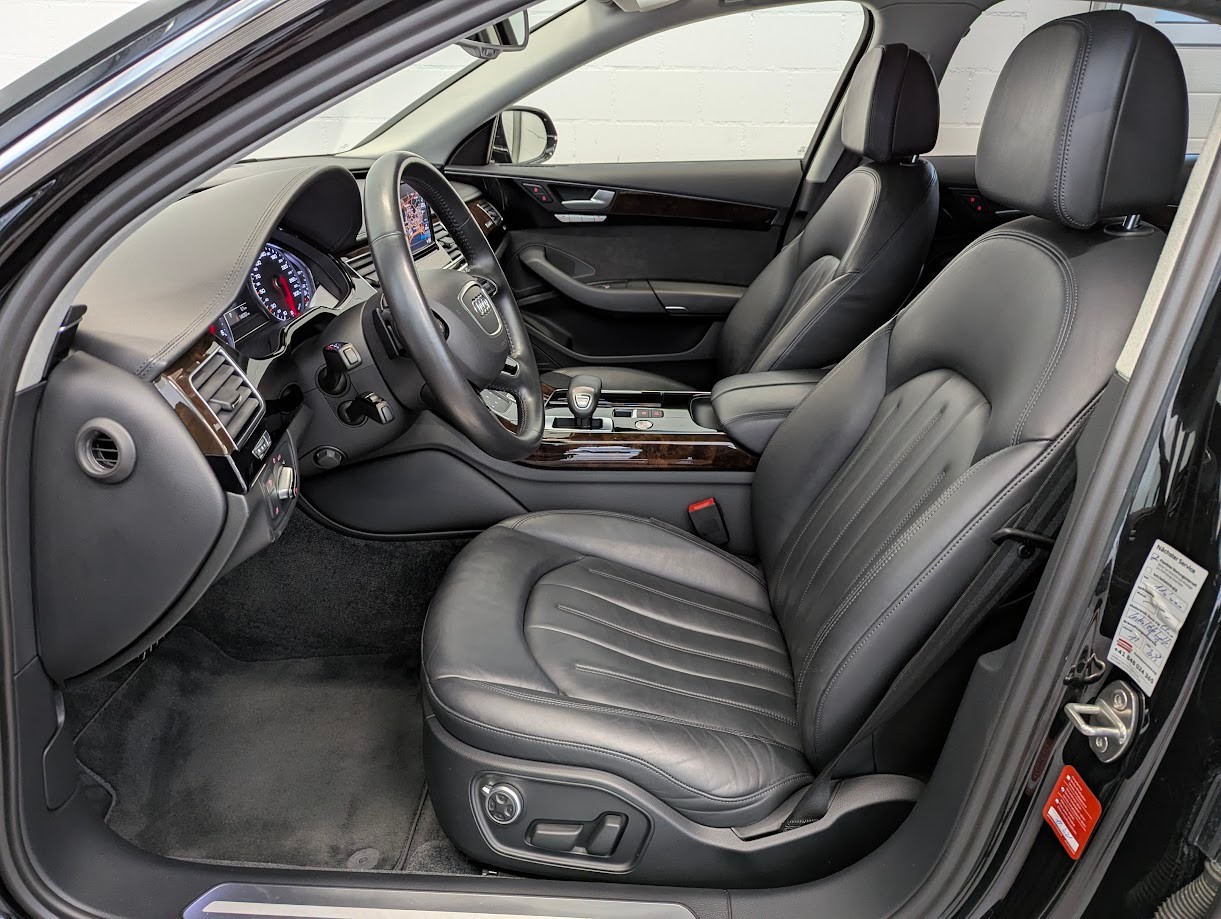 AUDI A8 3.0 V6 TDI quattro T-Tronic*CH-AUTO 12MT GAR FACELIFT MATRIX SOFTCLOSE LUFT 360CAM LEDER NAVI UVM-showroom-element-2