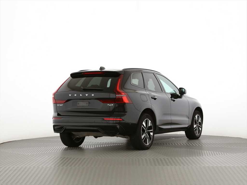 VOLVO XC60 2.0 T6 TE Plus Dark eAWD-showroom-element-3