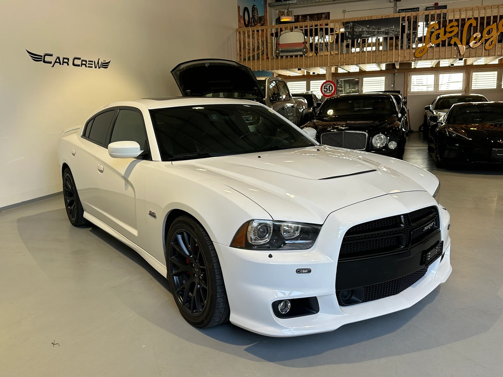 DODGE Charger SRT-8-image-2