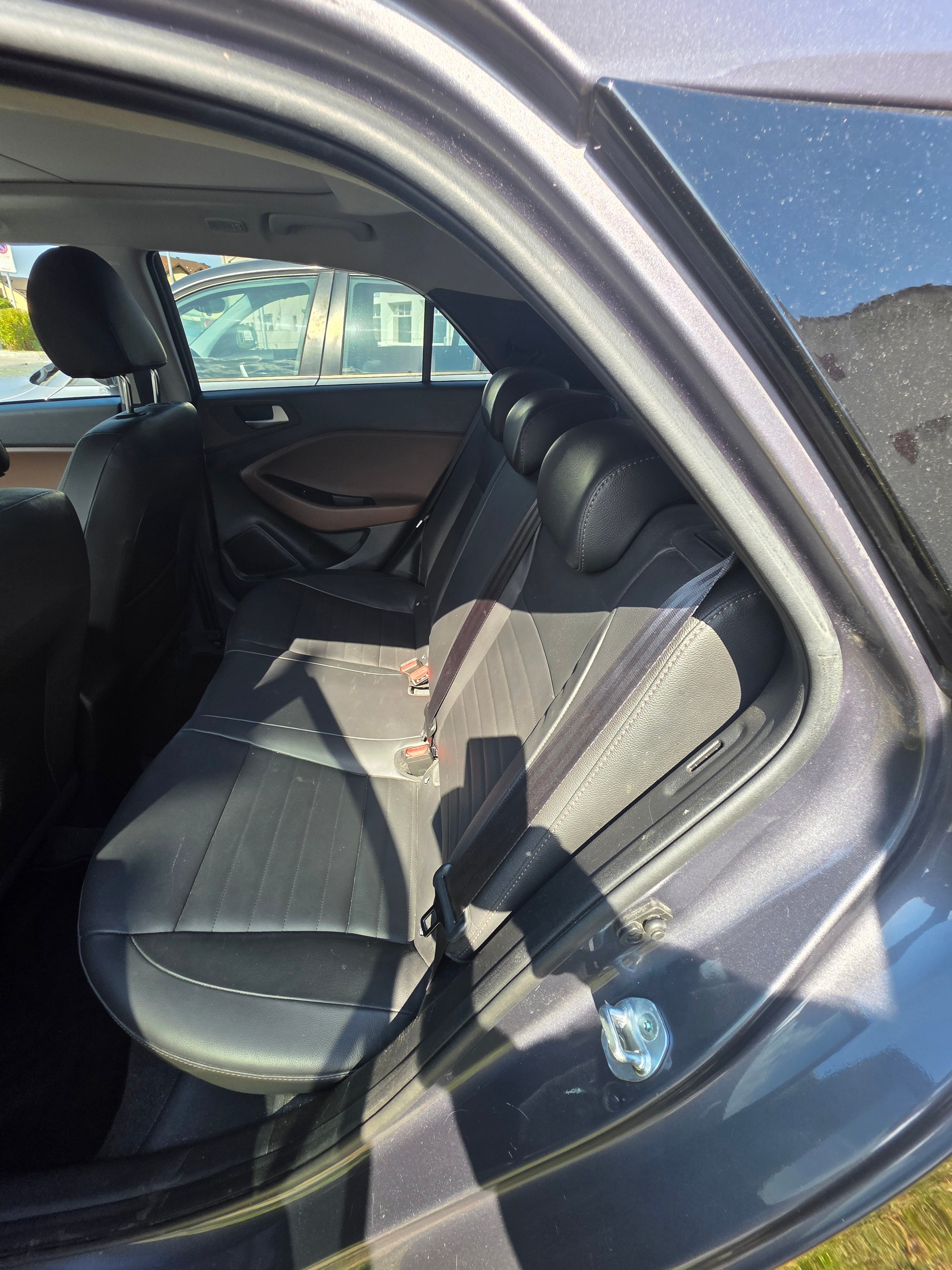 HYUNDAI 1.4 Vertex-image-3