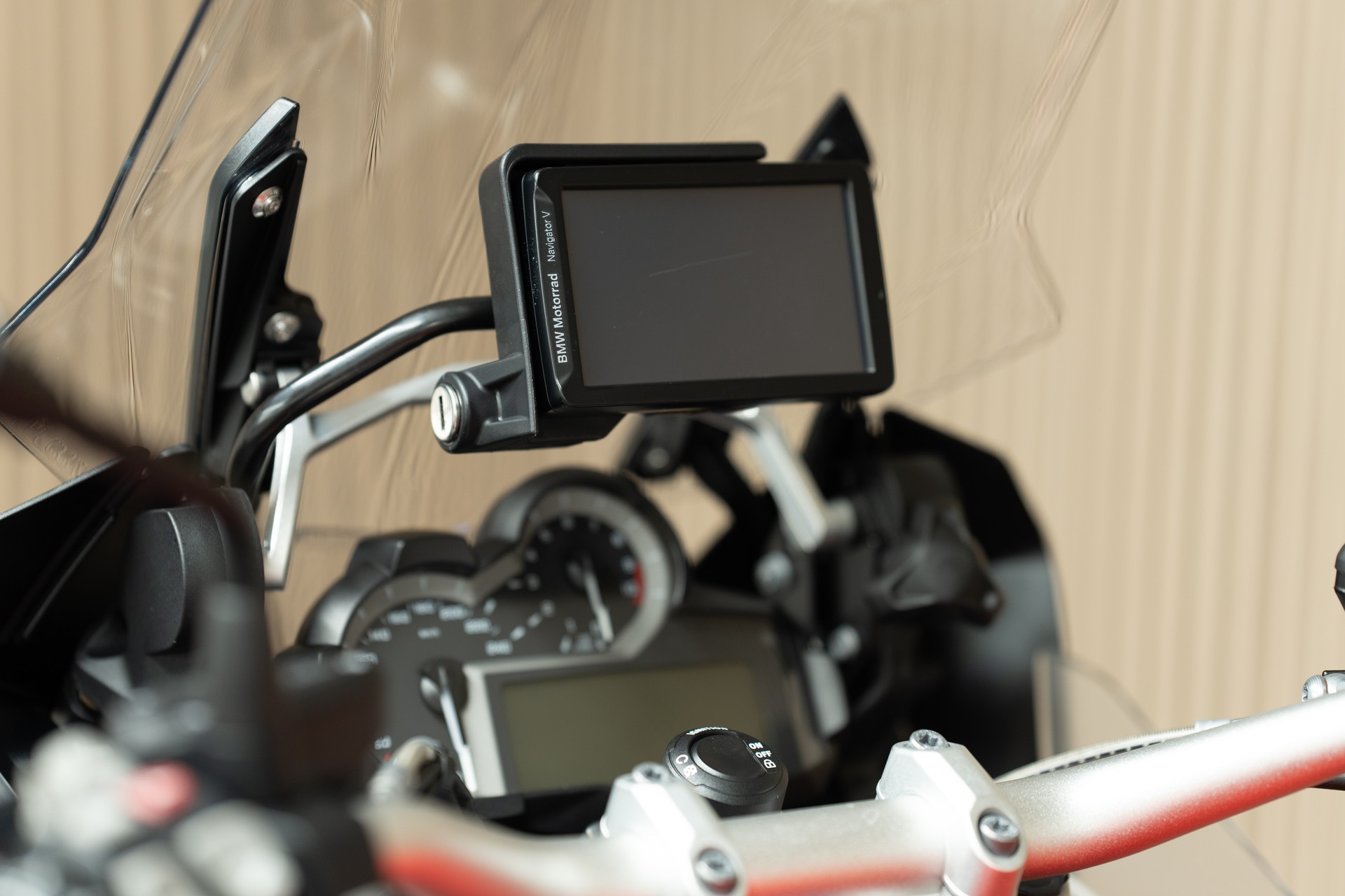 BMW R 1200 GS Adventure-showroom-element-2
