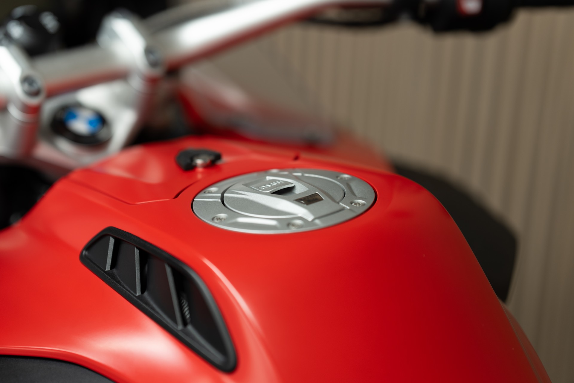 BMW R 1200 GS Adventure-showroom-element-3