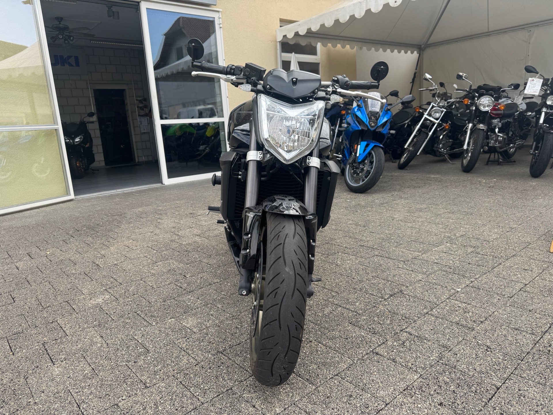 YAMAHA FZ1 N ABS-image-1