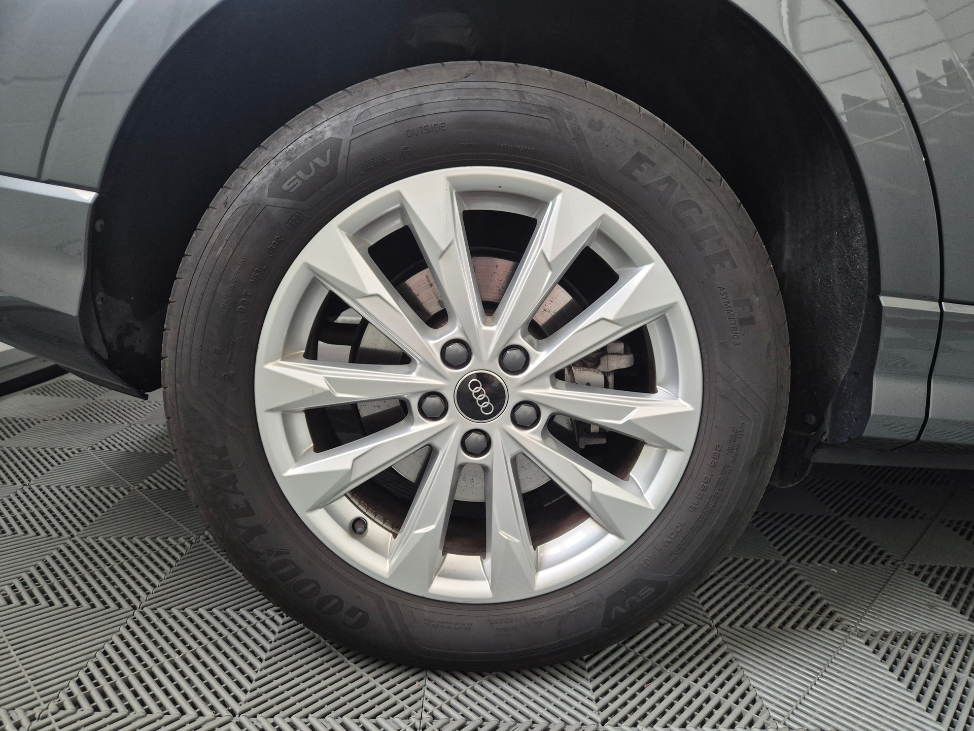 AUDI Q3 Sportback 45 TFSI e S line S-tronic-image-19