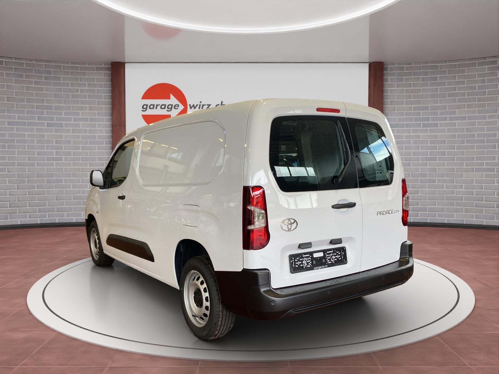 TOYOTA PROACE CITY Van L2 1.2 Active-showroom-element-2