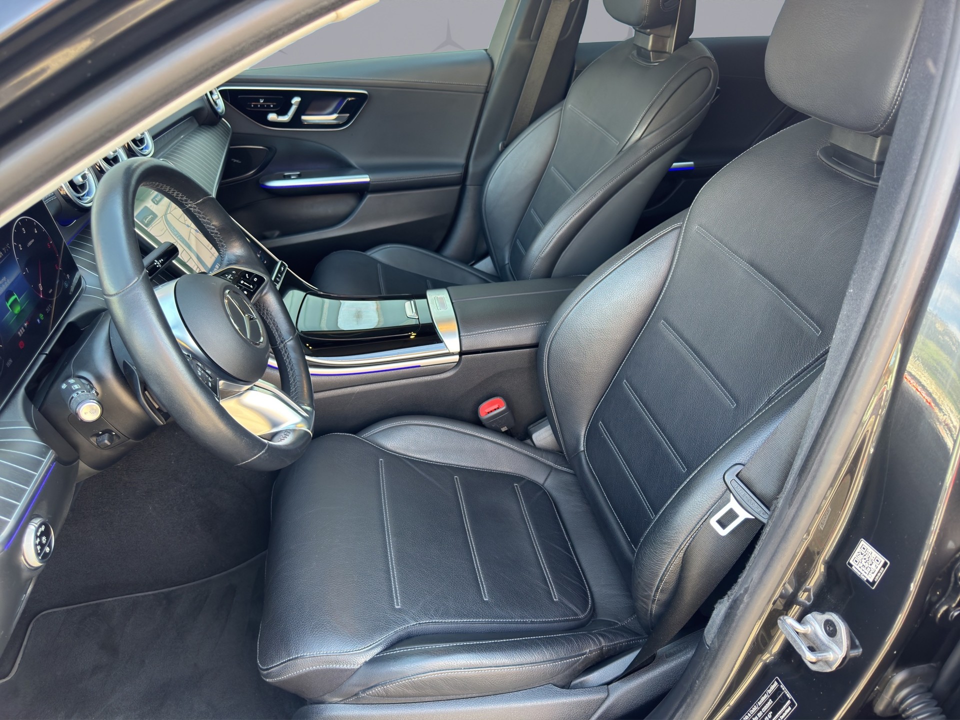 MERCEDES-BENZ C 220 d Avantgarde Kombi-image-8