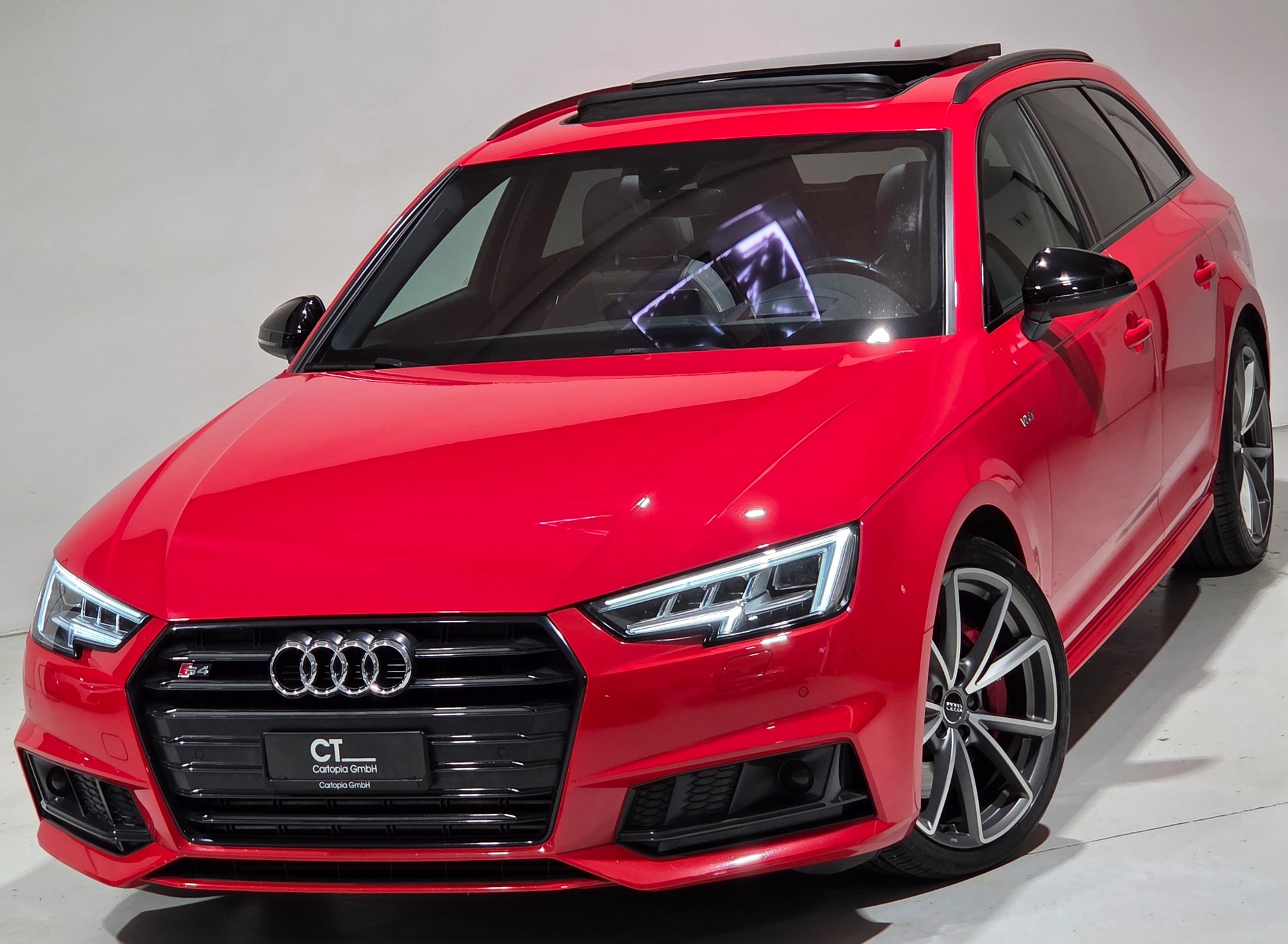 AUDI S4 Avant 3.0 TFSI quattro tiptronic