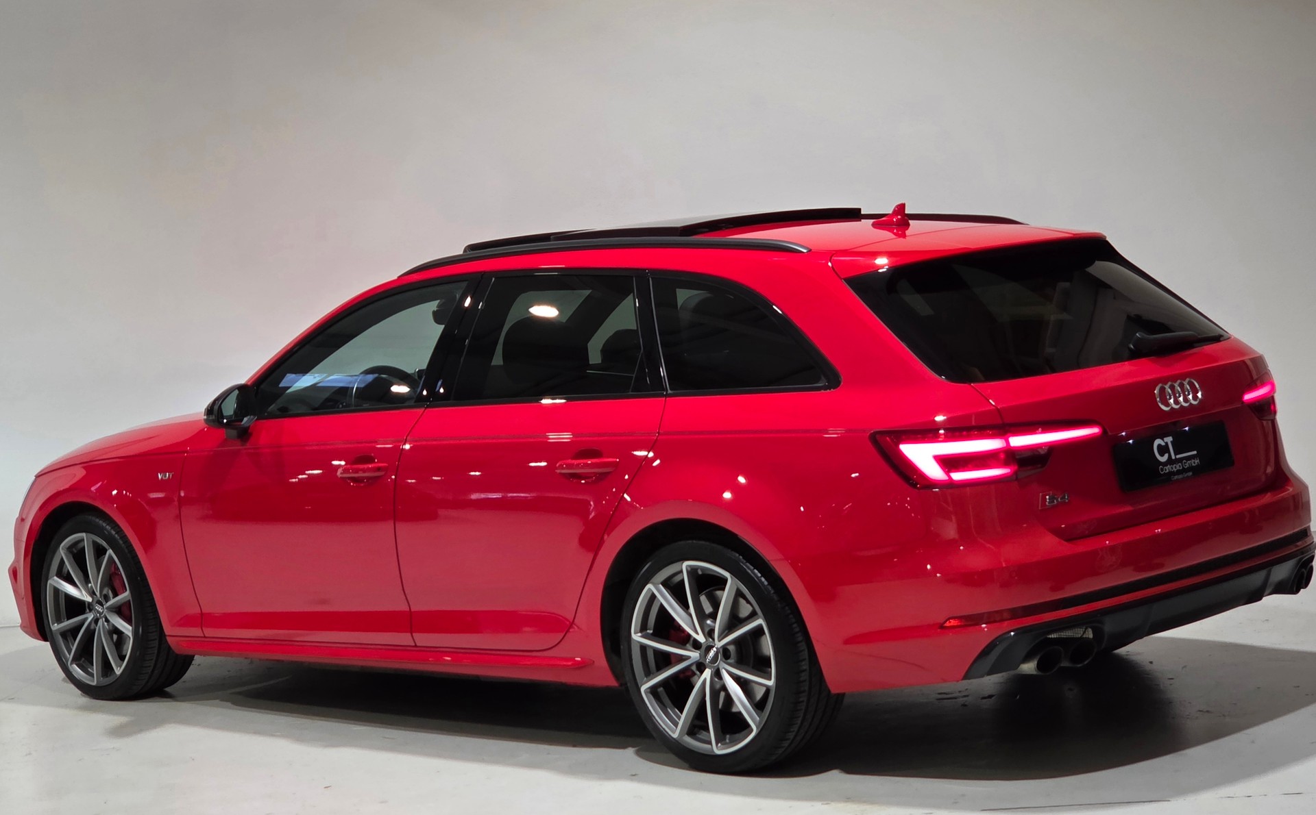 AUDI S4 Avant 3.0 TFSI quattro tiptronic-showroom-element-2
