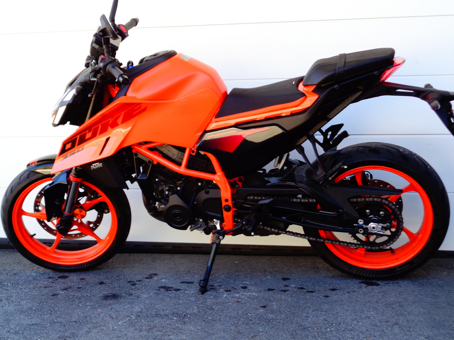 KTM 390 Duke-image-11
