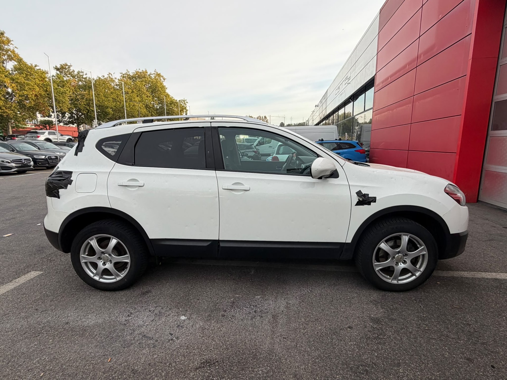 NISSAN Qashqai 2.0 4WD i-Way XTronic CVT-showroom-element-3