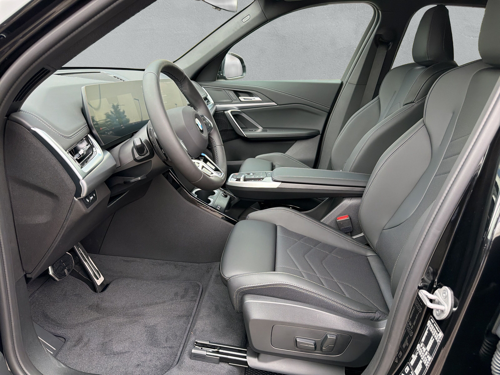 BMW X1 xDrive 20d 48V M Sport-image-9