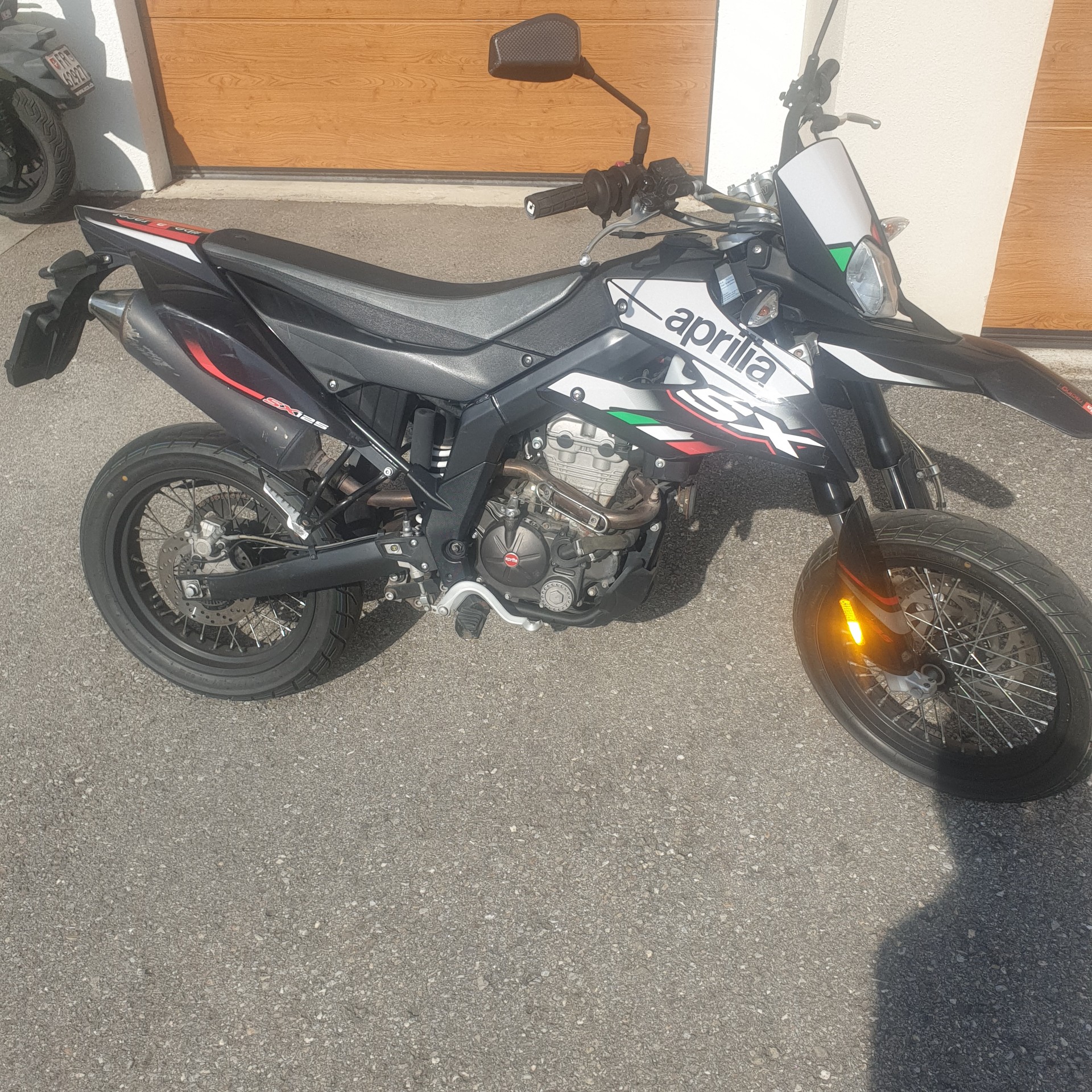 APRILIA SX 125-image-4