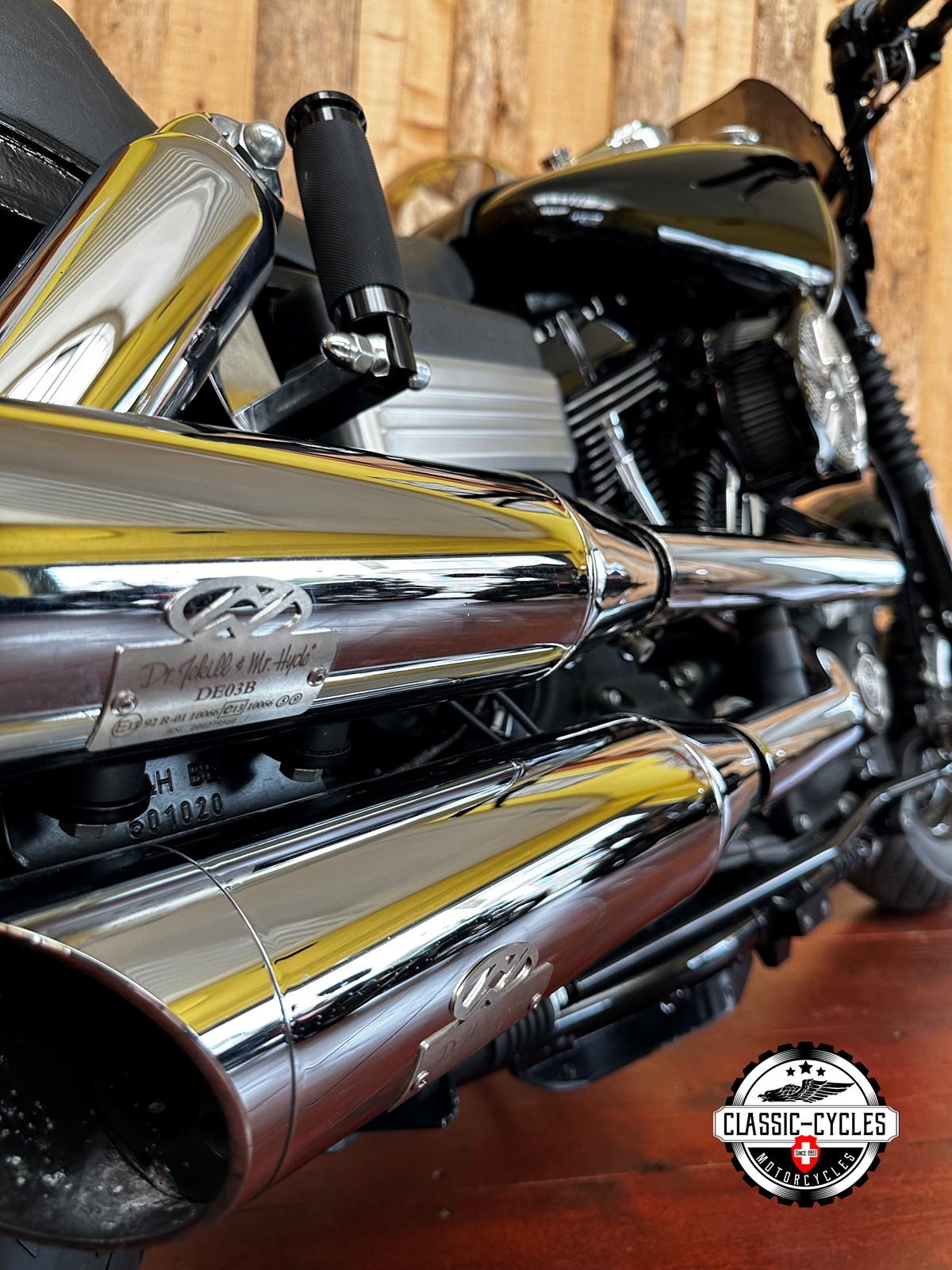HARLEY-DAVIDSON FXDCI Dyna Super Glide Custom-image-3