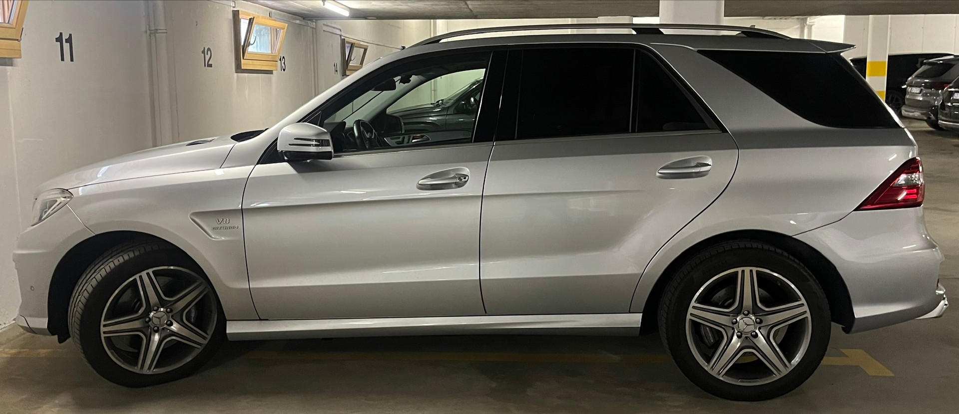 MERCEDES-BENZ ML 63 AMG 4Matic Speedshift-image-2
