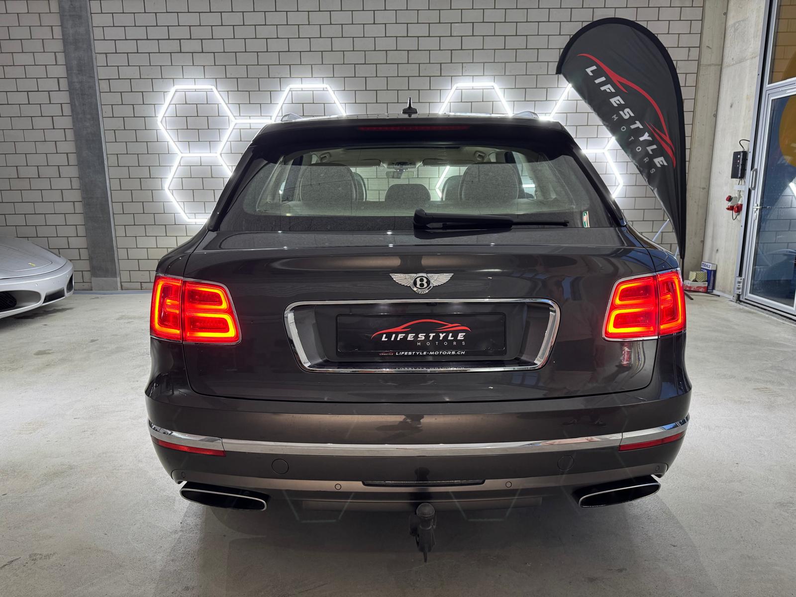 BENTLEY Bentayga W12-image-3