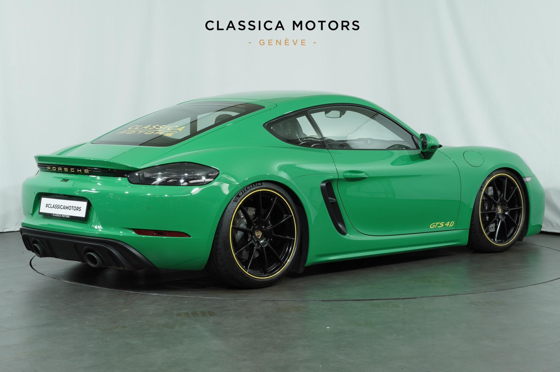 PORSCHE 718 Cayman GTS 4.0 PDK-showroom-element-3