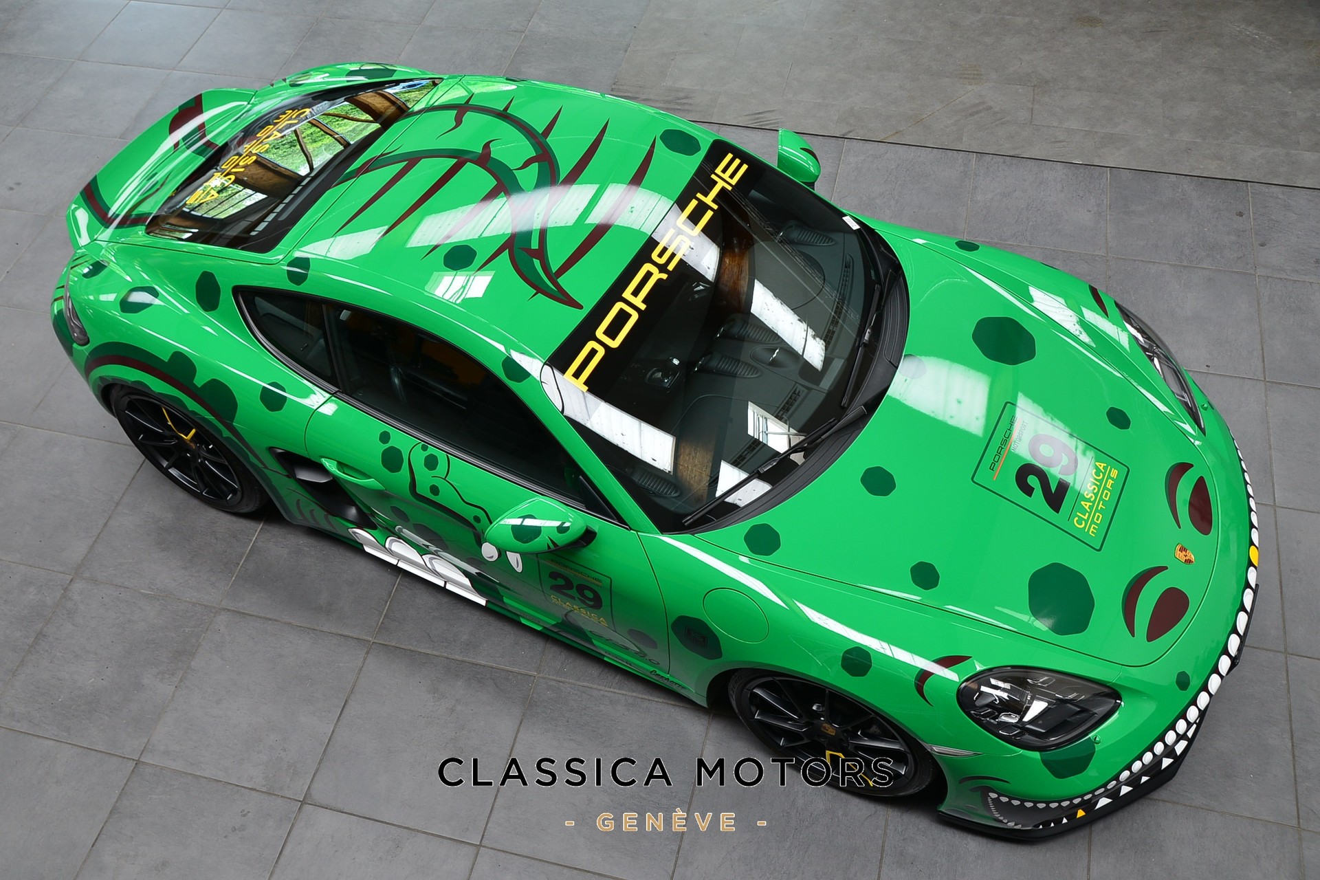 PORSCHE 718 Cayman GTS 4.0 PDK-image-15
