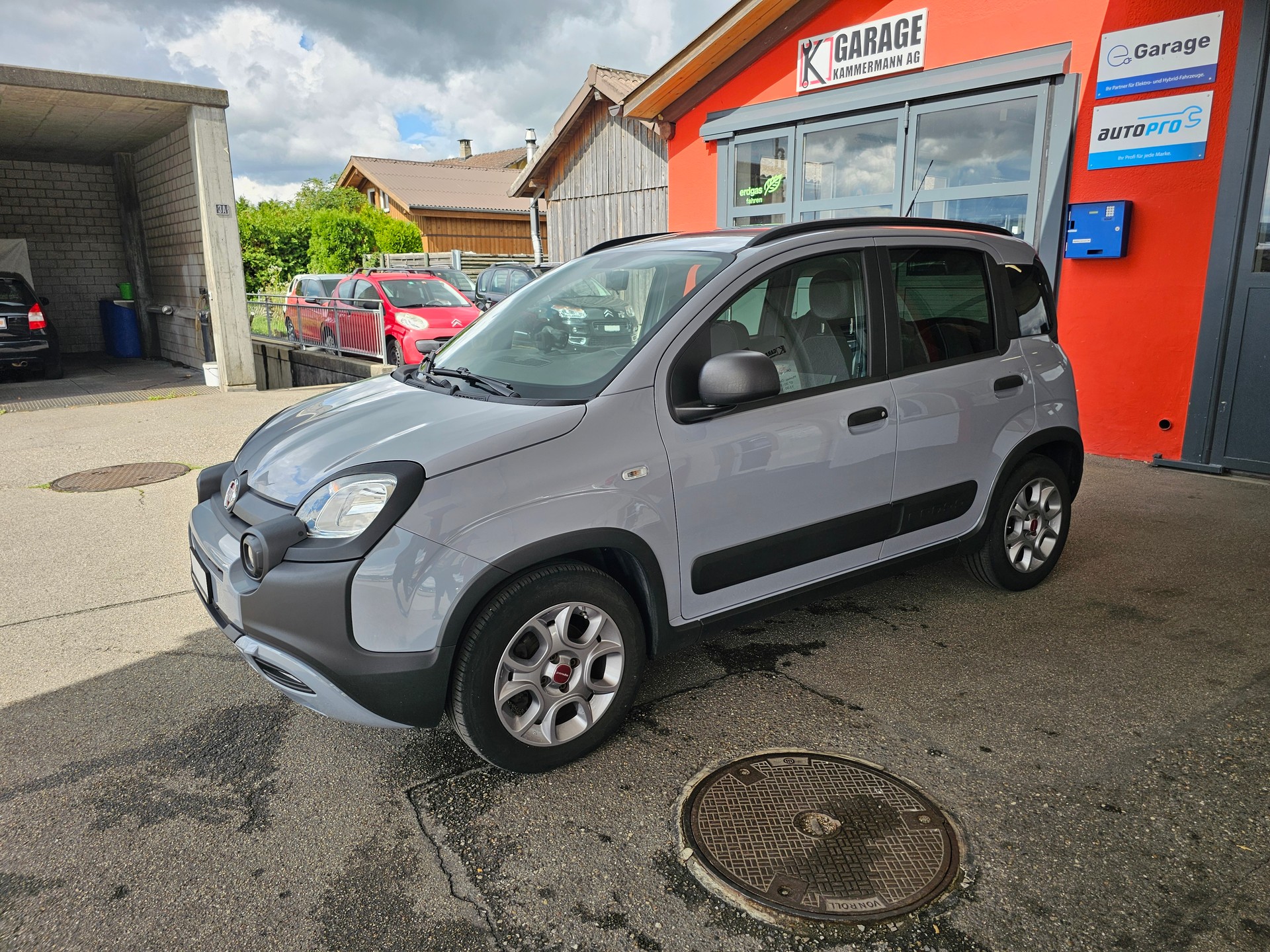 FIAT Panda 1.0 MHEV City Cross-image-3
