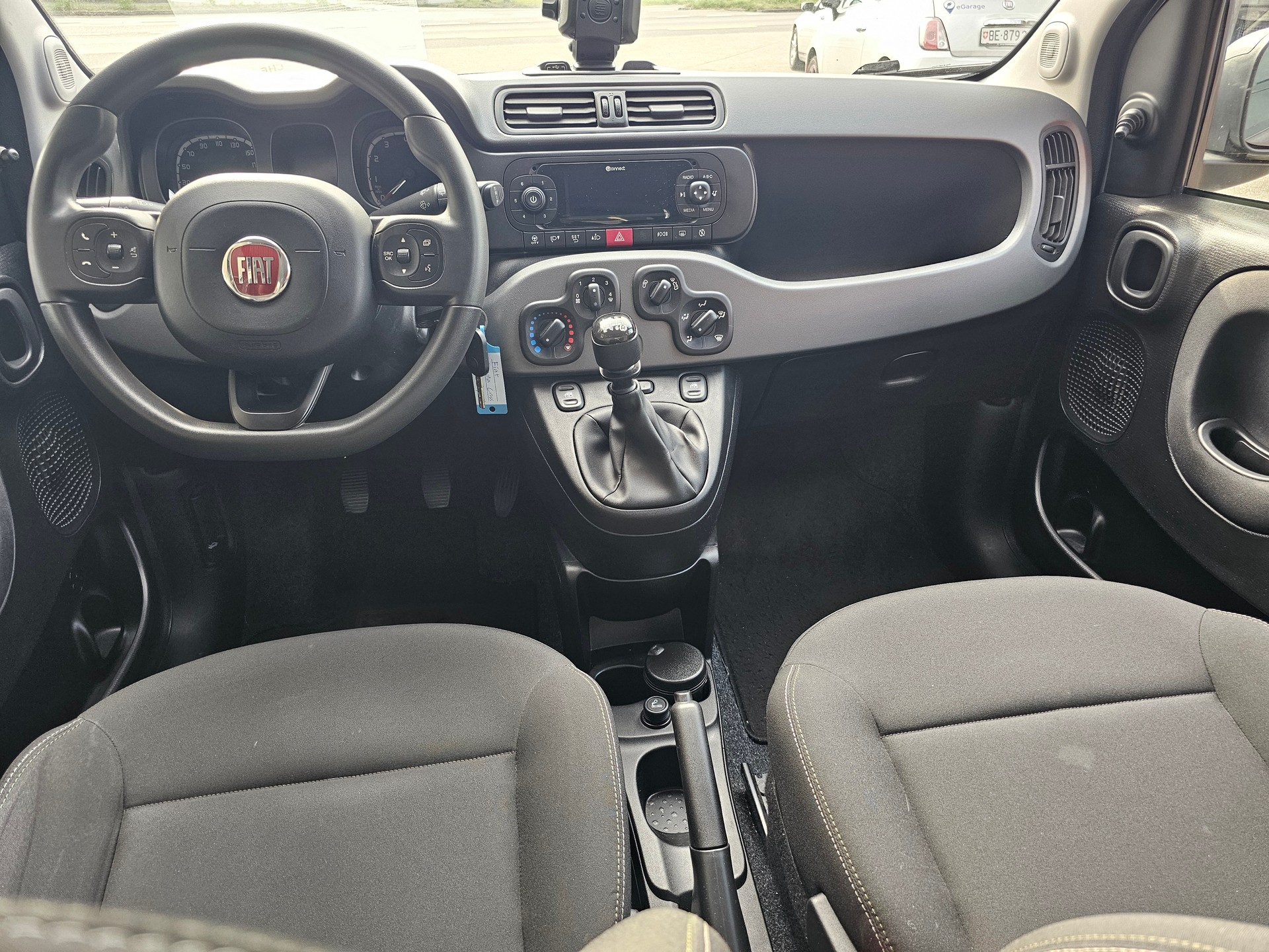 FIAT Panda 1.0 MHEV City Cross-image-10