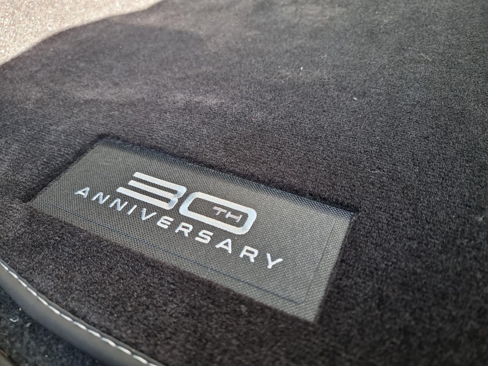 SUBARU Outback 2.5i 30th Anniversary Edition-image-15