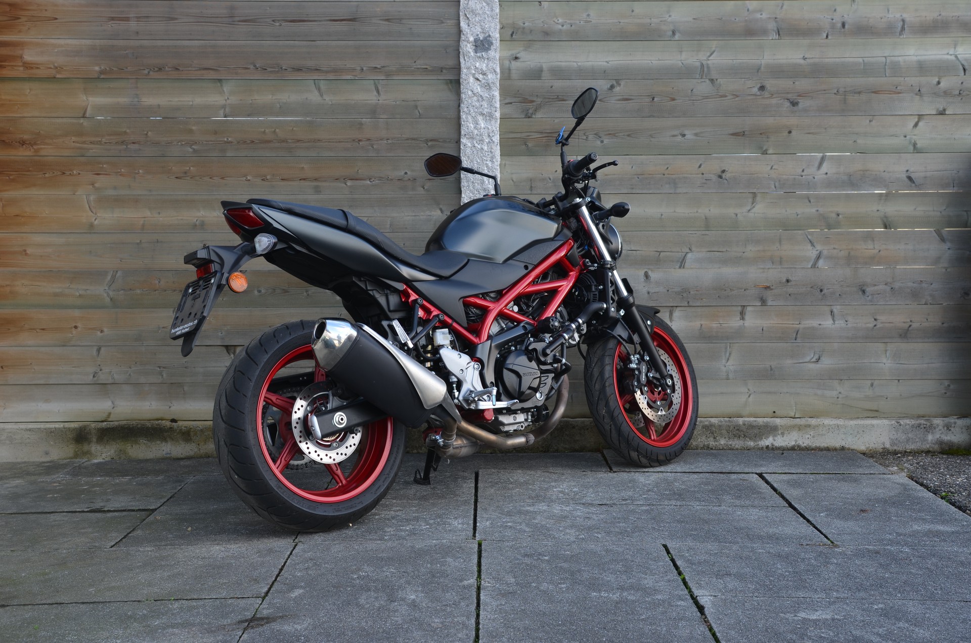 SUZUKI SV 650 ABS L6-image-4