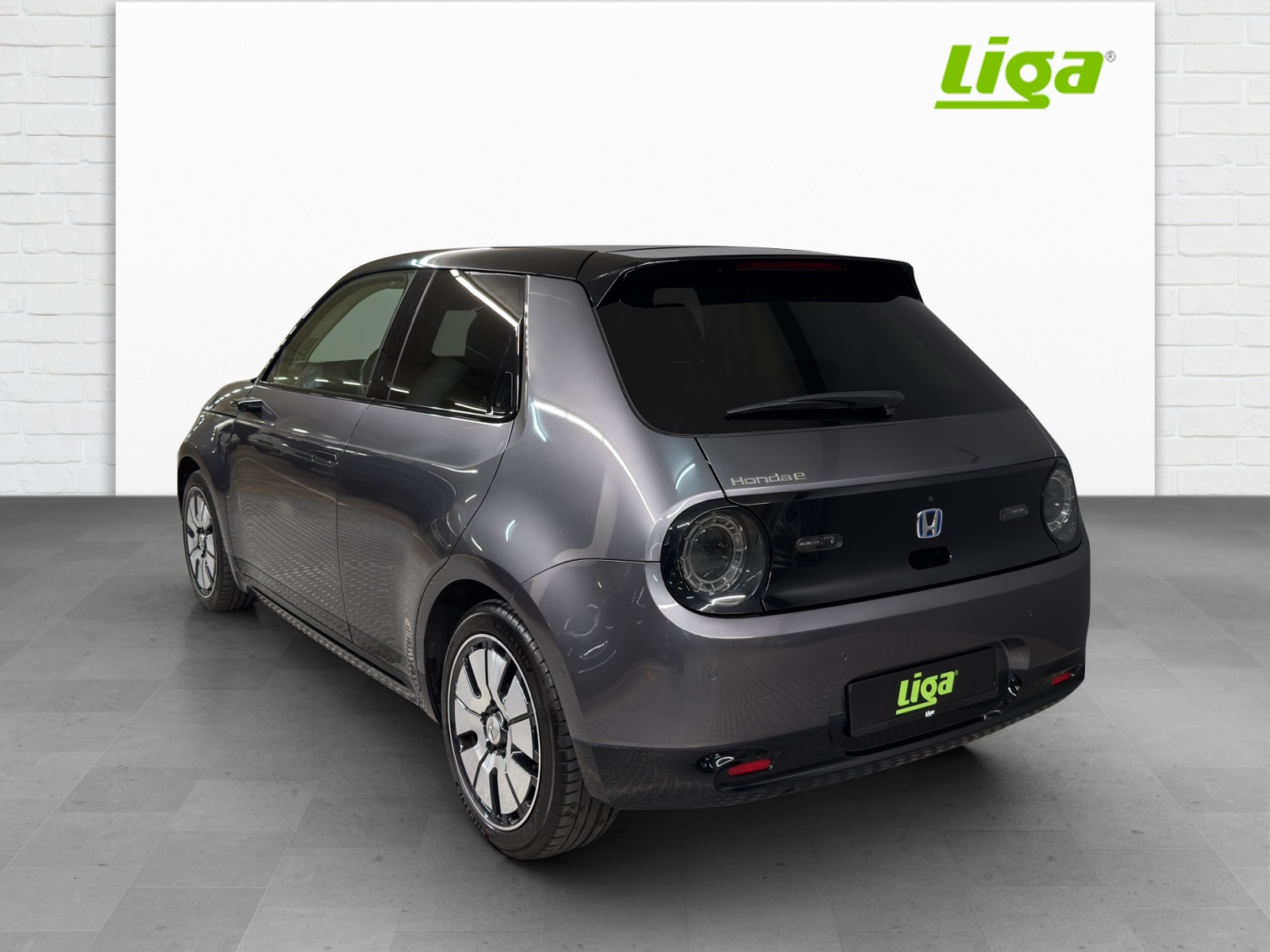 HONDA e electric Advance-showroom-element-3