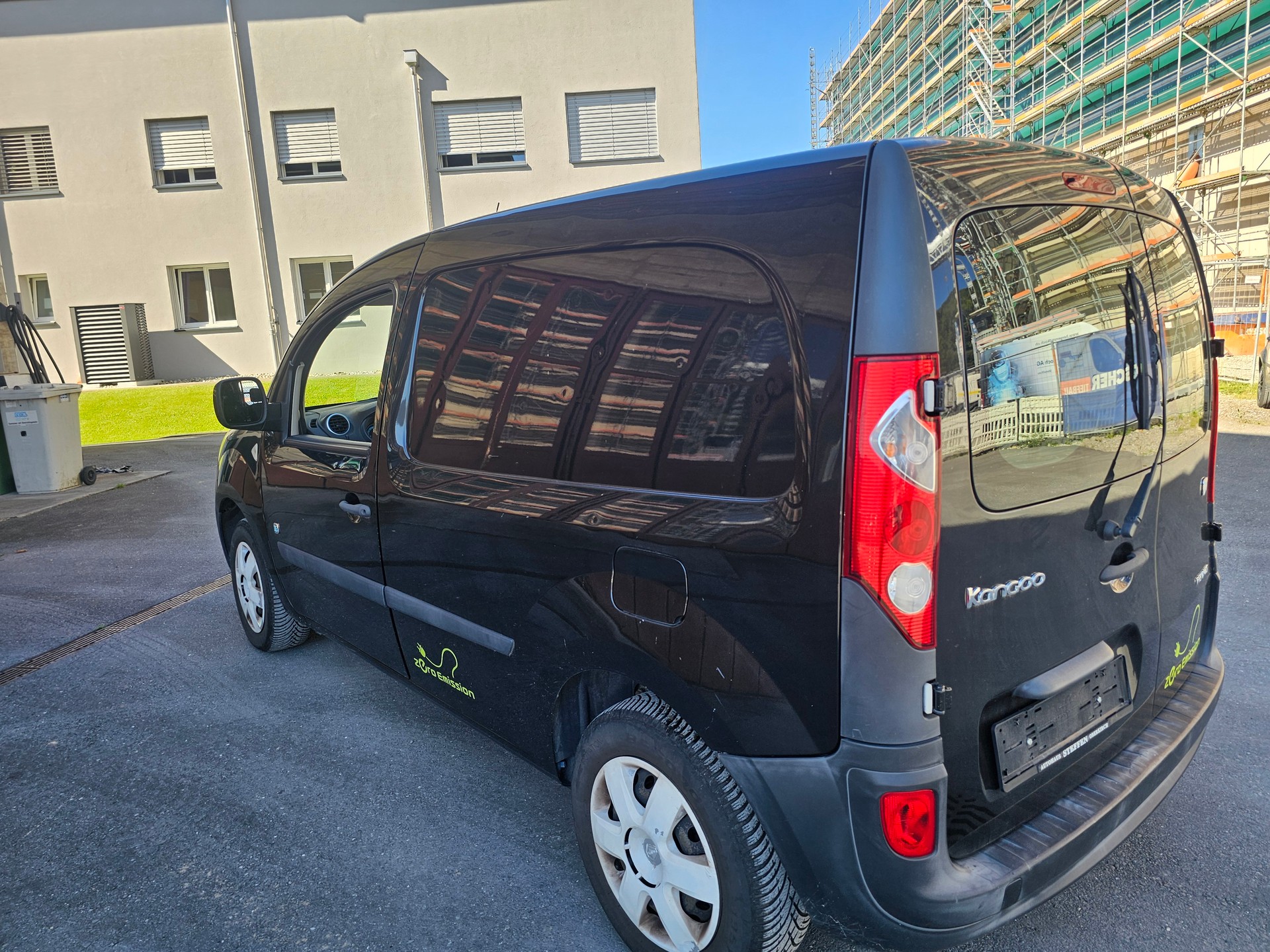 RENAULT Kangoo Z.E.-image-4