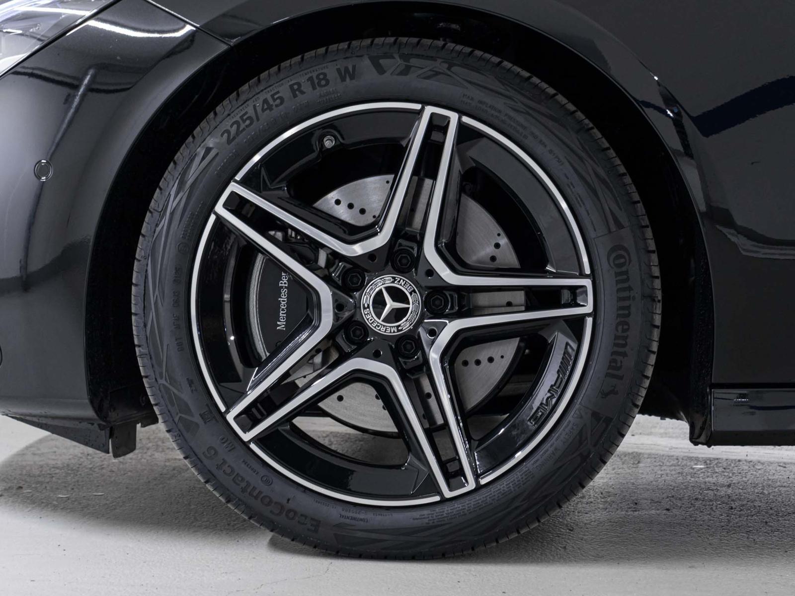 MERCEDES-BENZ CLA 200 Coupé-image-14