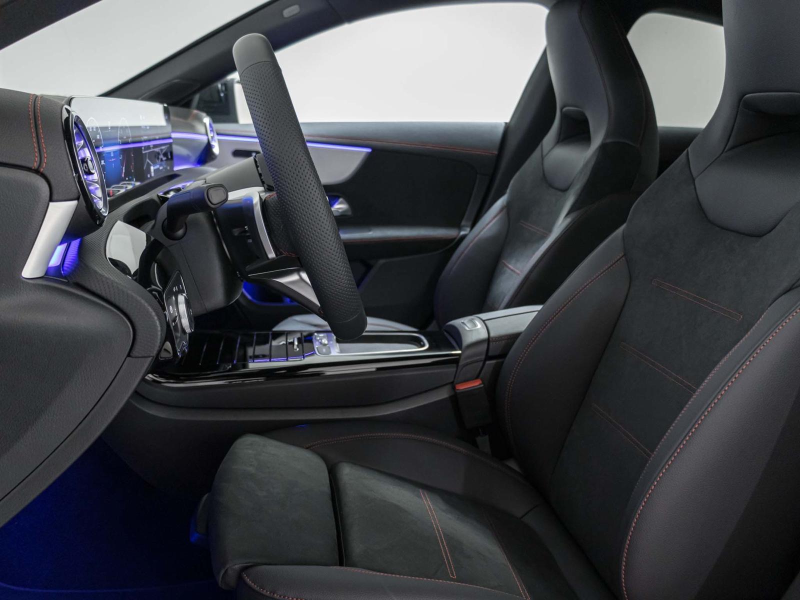 MERCEDES-BENZ CLA 200 Coupé-image-8