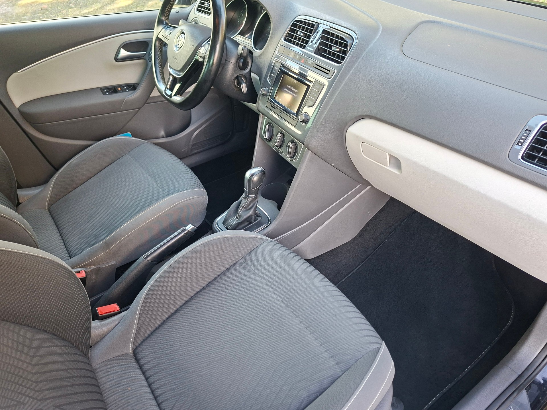 VW Polo 1.2 TSI BMT Comfortline DSG-image-6