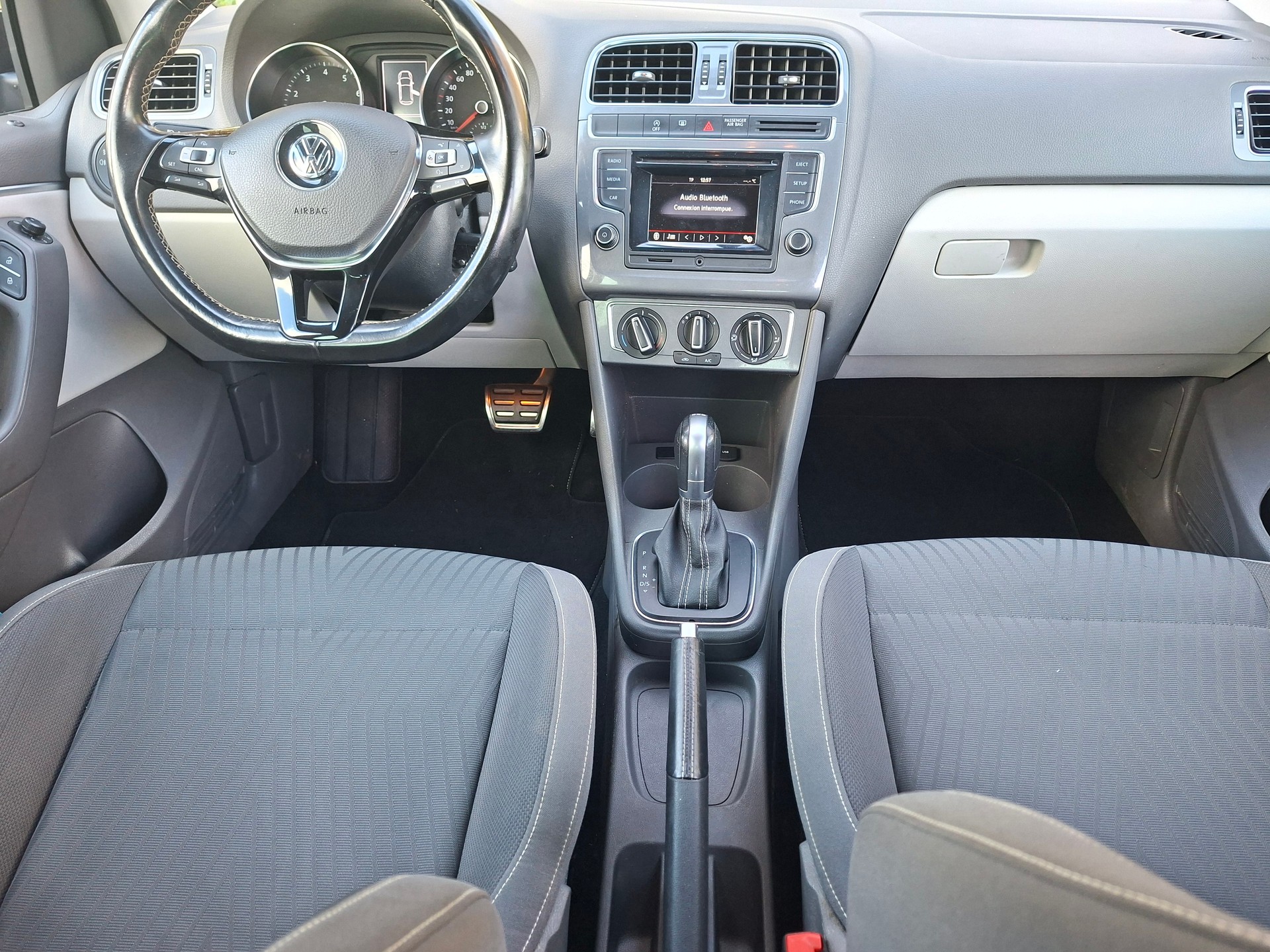 VW Polo 1.2 TSI BMT Comfortline DSG-image-7