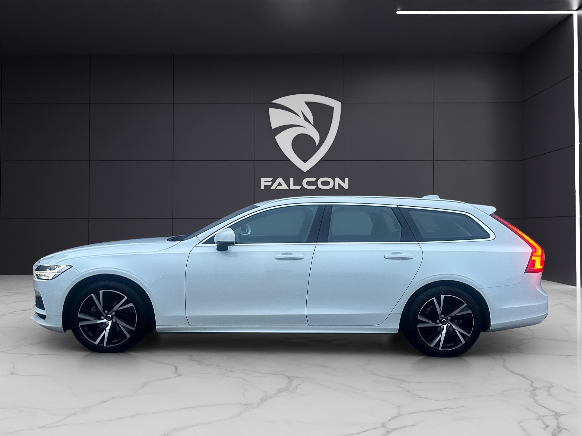 VOLVO V90 D3 Momentum Geartronic-showroom-element-2
