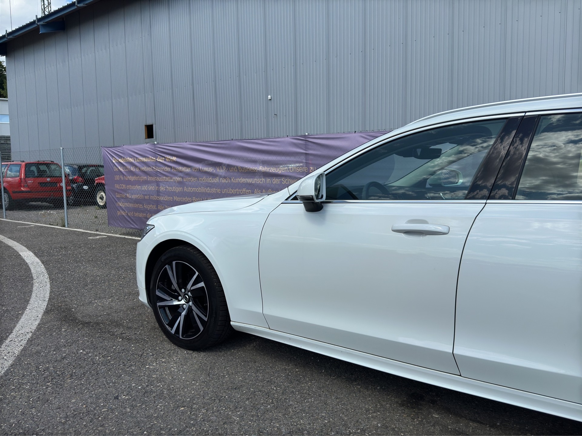 VOLVO V90 D3 Momentum Geartronic-image-62