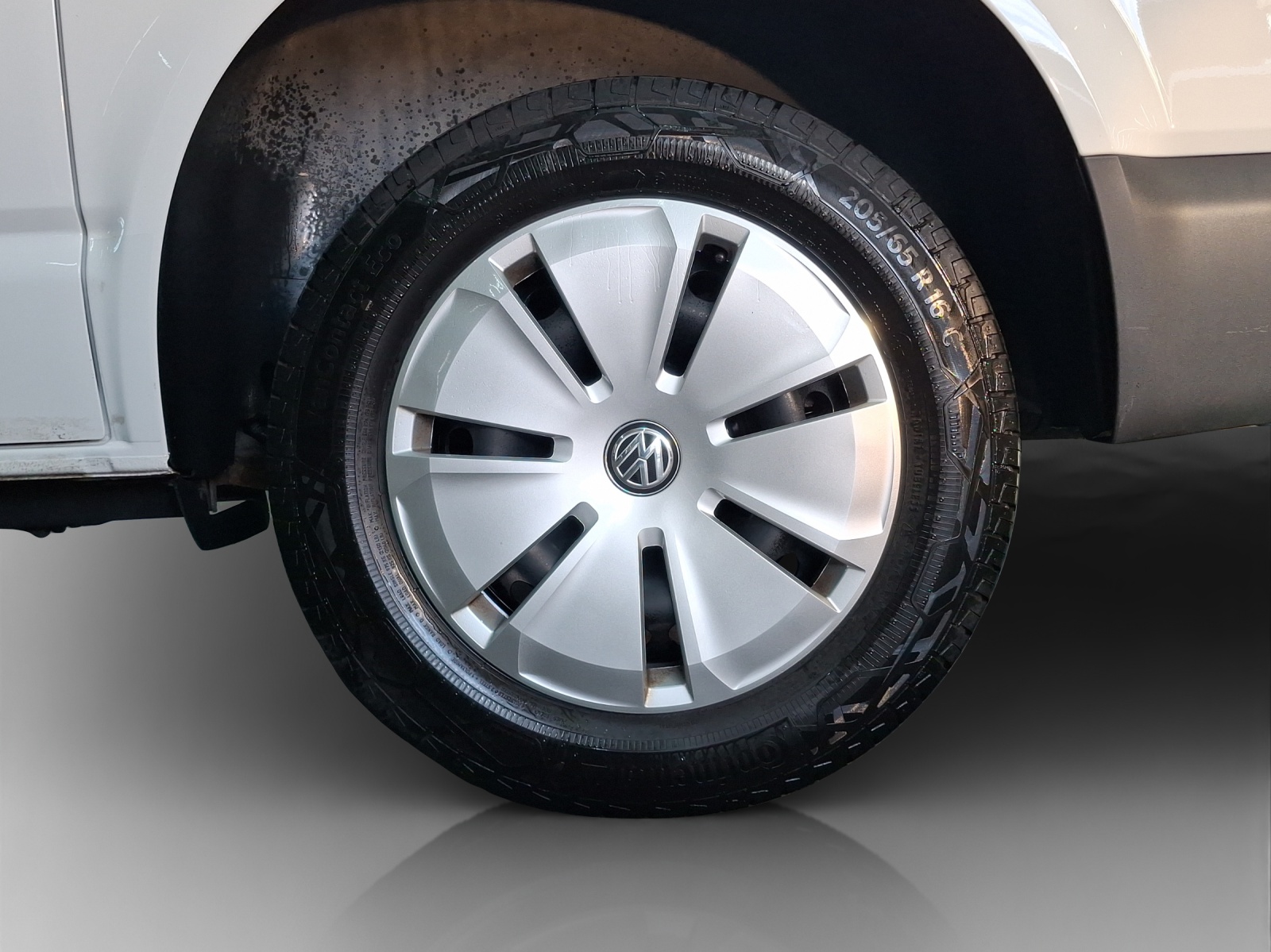 VW T6.1 2.0 TDI 4Motion-image-15