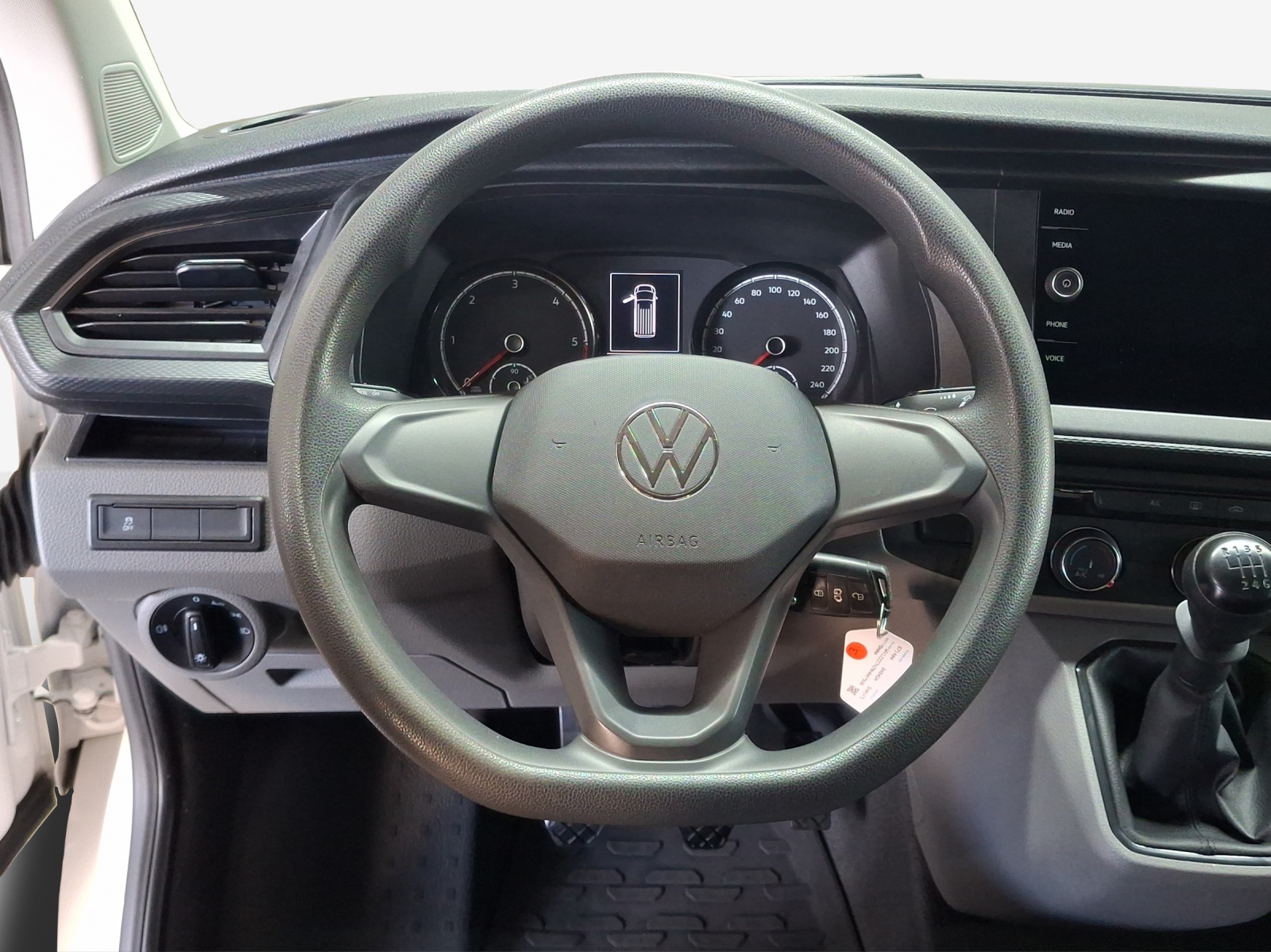 VW T6.1 2.0 TDI 4Motion-image-9