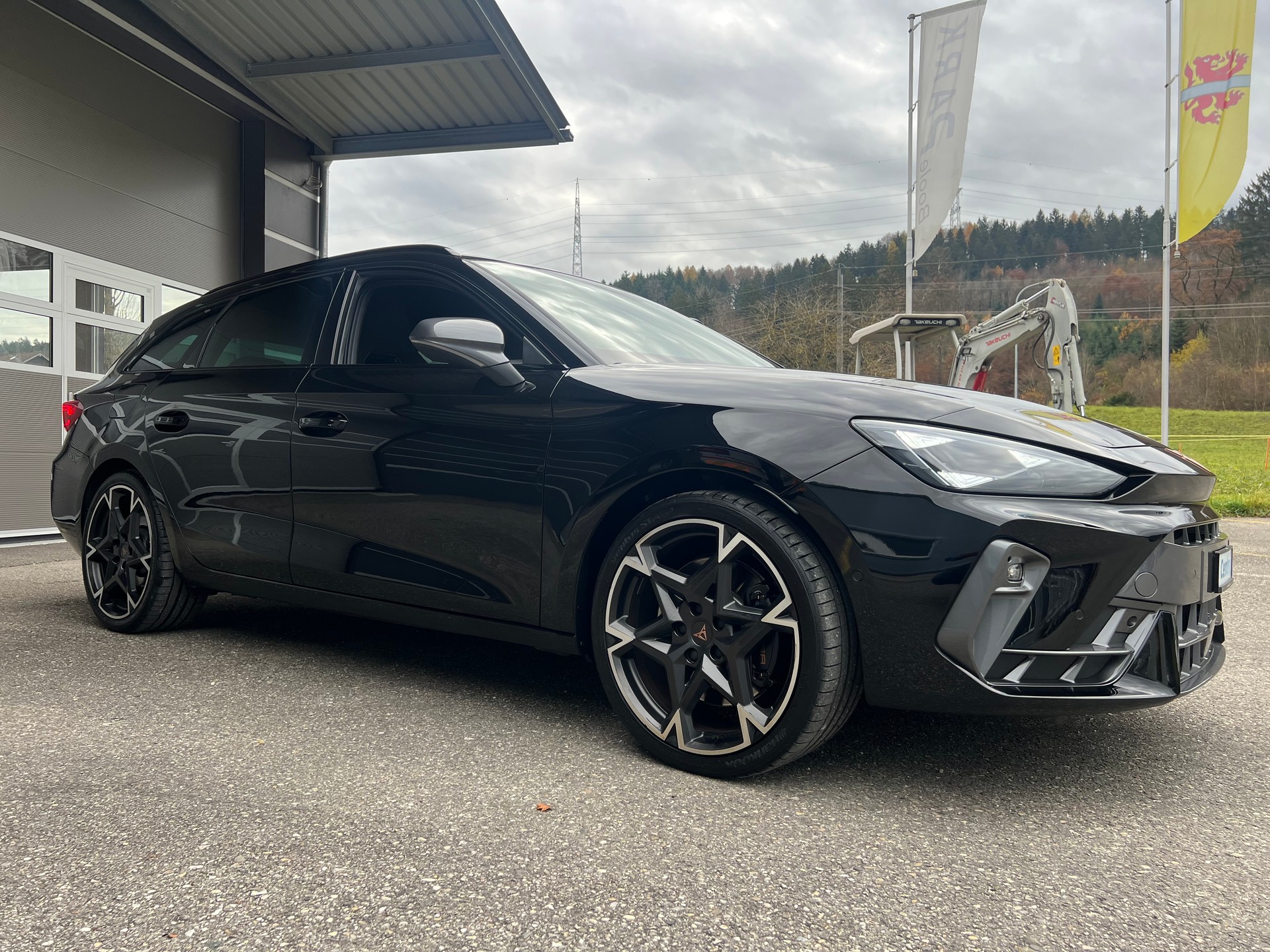 CUPRA LEON "272 PS" !! ST 1.5 E.-HYBRID pHEV. VZ-DSG. CH WAGEN !! AMAG VOLLGARANTIE. TOP AUSSTATTUNG.-image-13