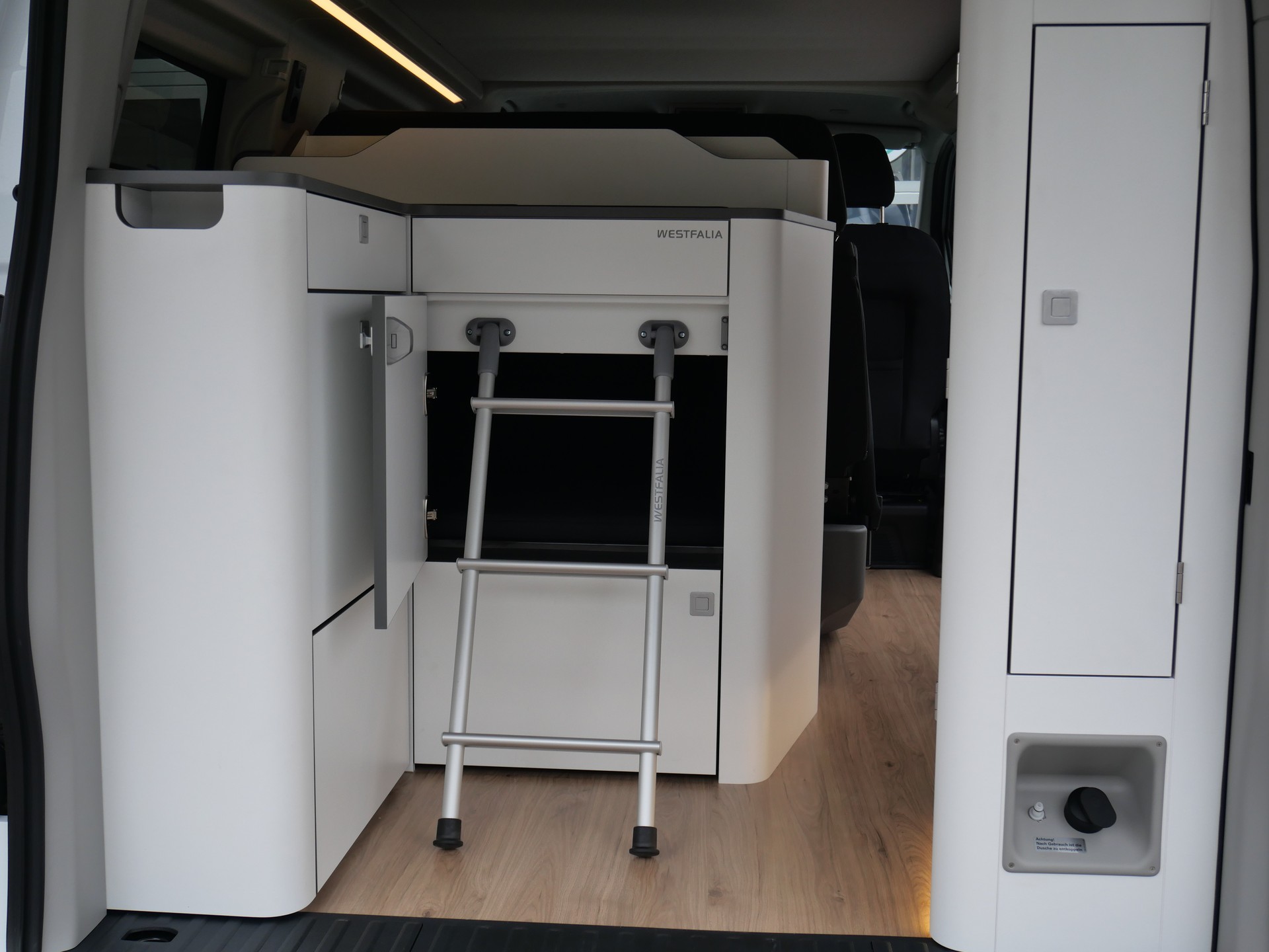 FORD Tourneo Custom Nugget Westfalia-image-9