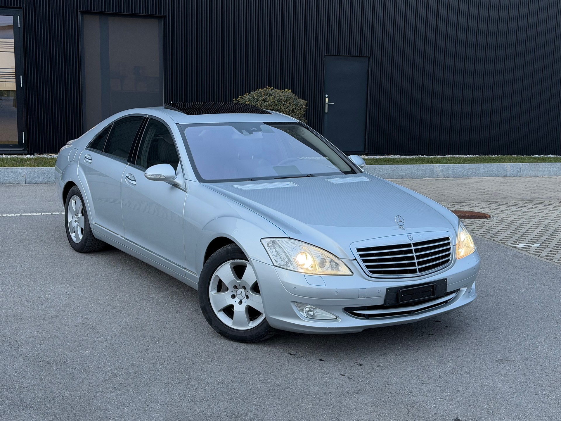 MERCEDES-BENZ S 450 L 4Matic 7G-Tronic-image-12