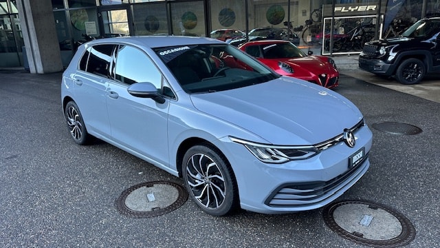 VW Golf 1.0 eTSI mHEV ACTLife DSG-image-0