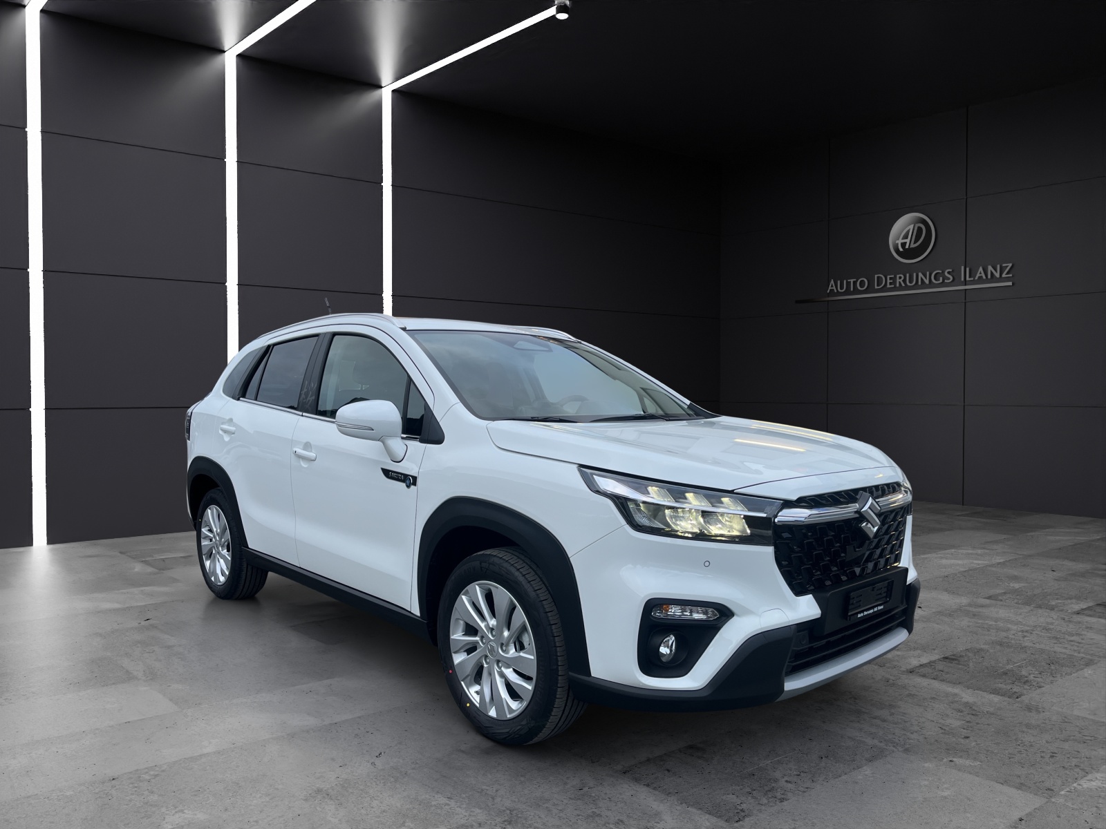 SUZUKI S-Cross 1.4 T Compact+ Hybrid 4x4-showroom-element-1