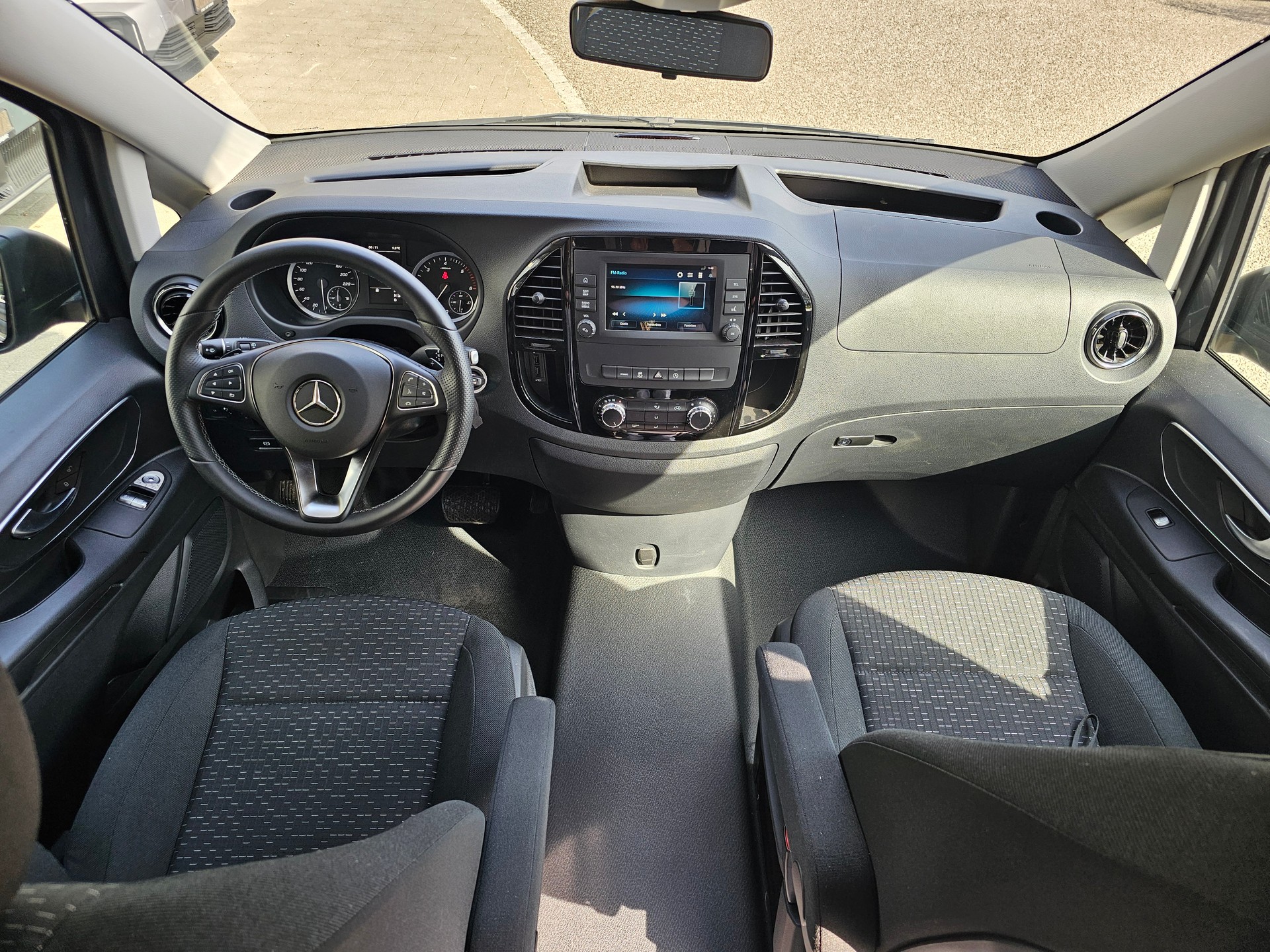 PÖSSL CampstAr 116 CDi 163PS Automatik-image-8