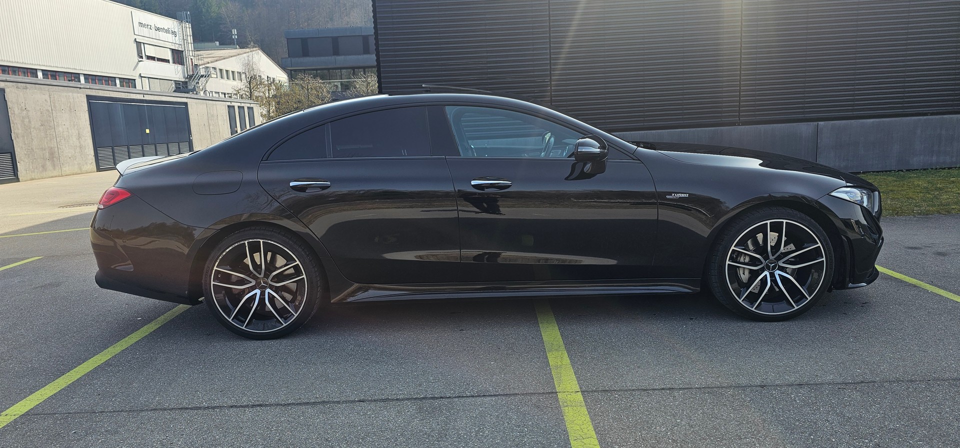 MERCEDES-BENZ CLS 53 AMG 4 Matic+-image-4