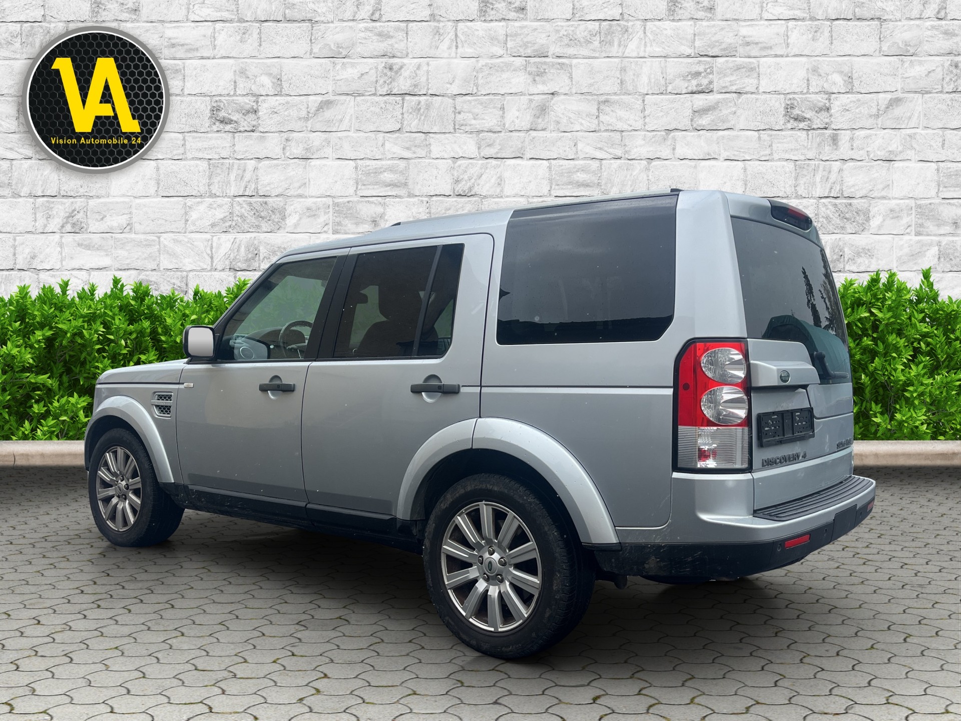 LAND ROVER Discovery 3.0 SDV6 HSE Automatic 7 PLACES-image-5
