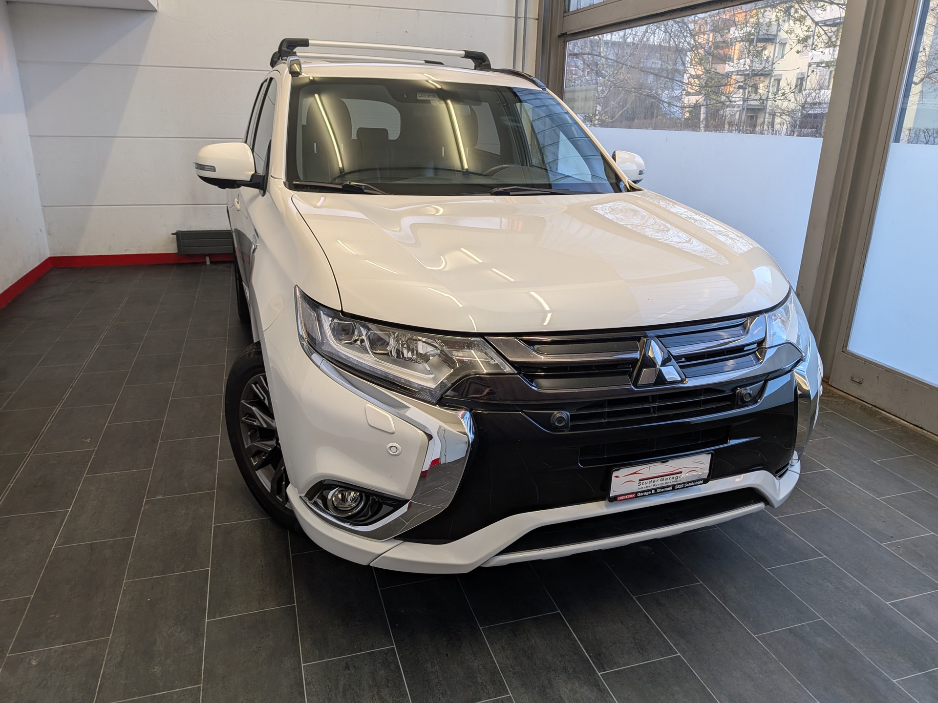 MITSUBISHI Outlander 2.0 PHEV Diamond Annivers. 4WD Automatic