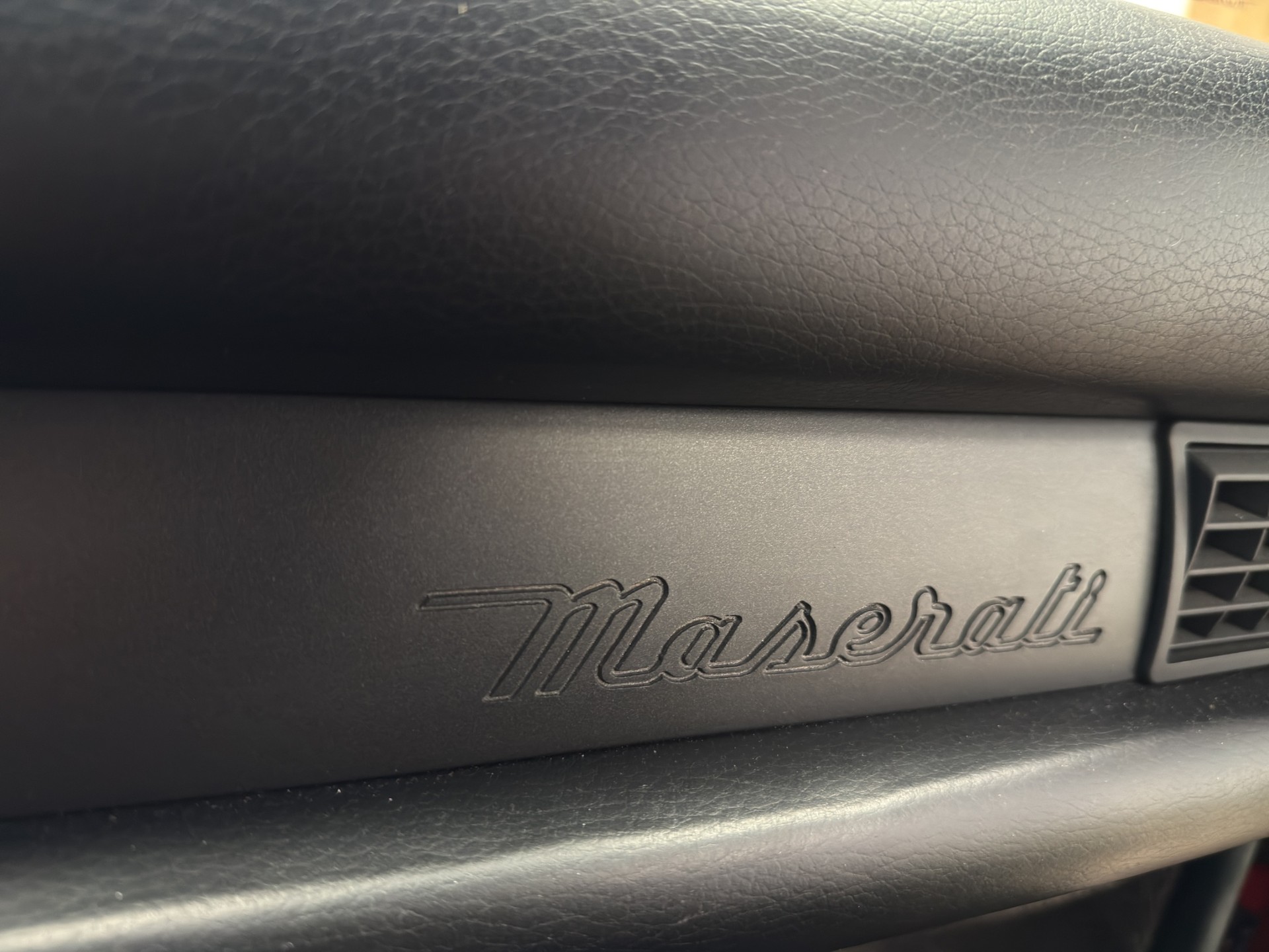 MASERATI Shamal-image-14